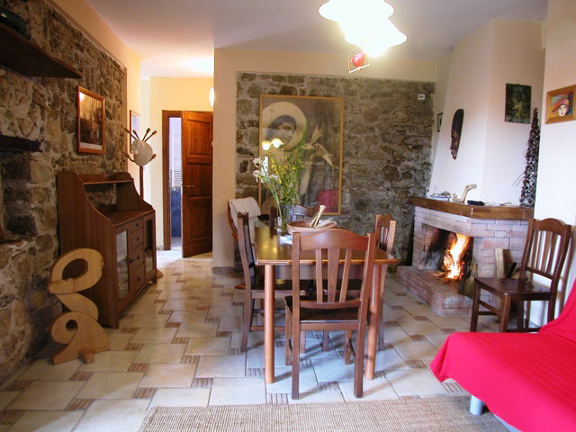 - image: 4