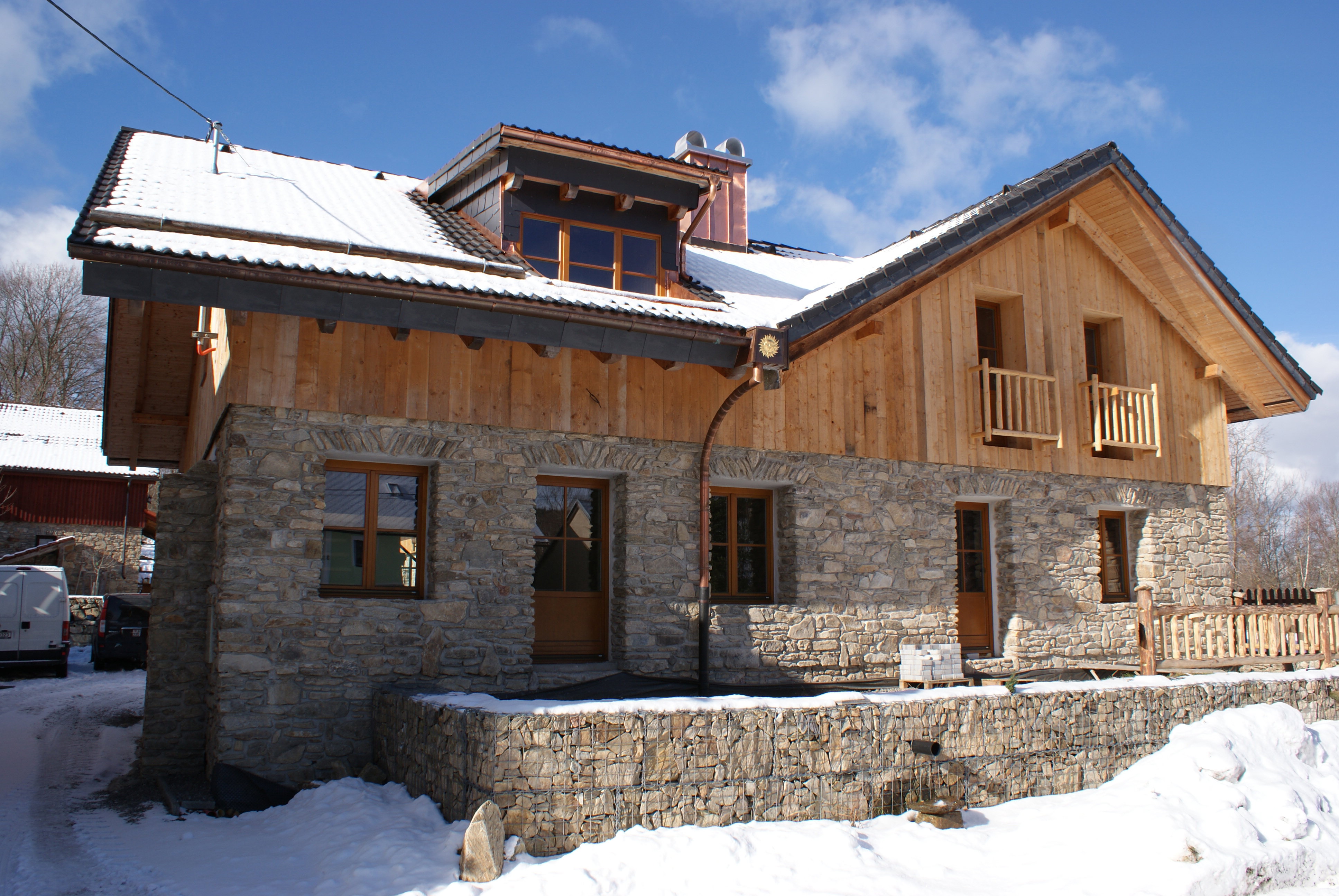 - image: 1