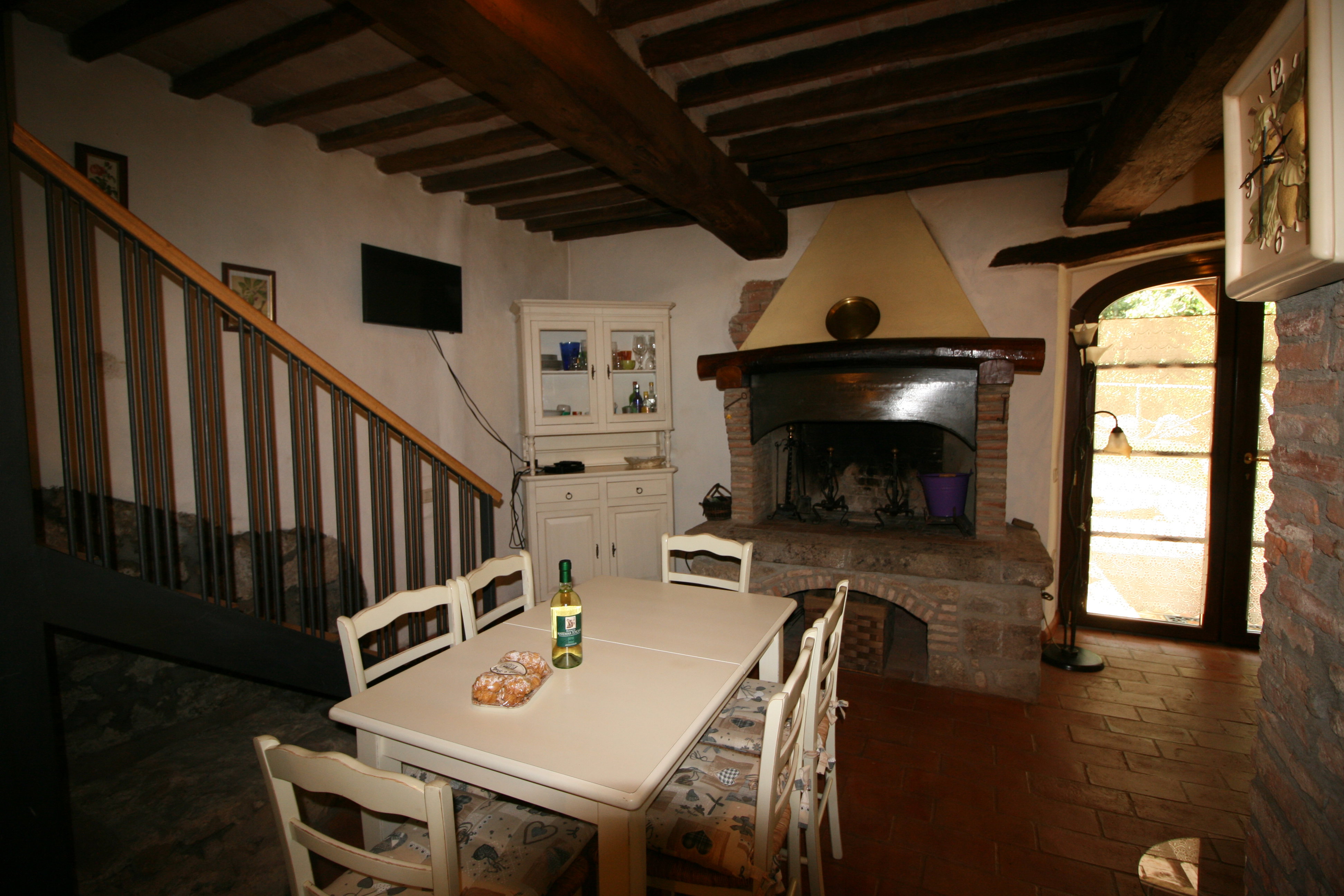 - image: 15
