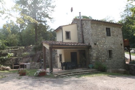 Nature house in Piloni