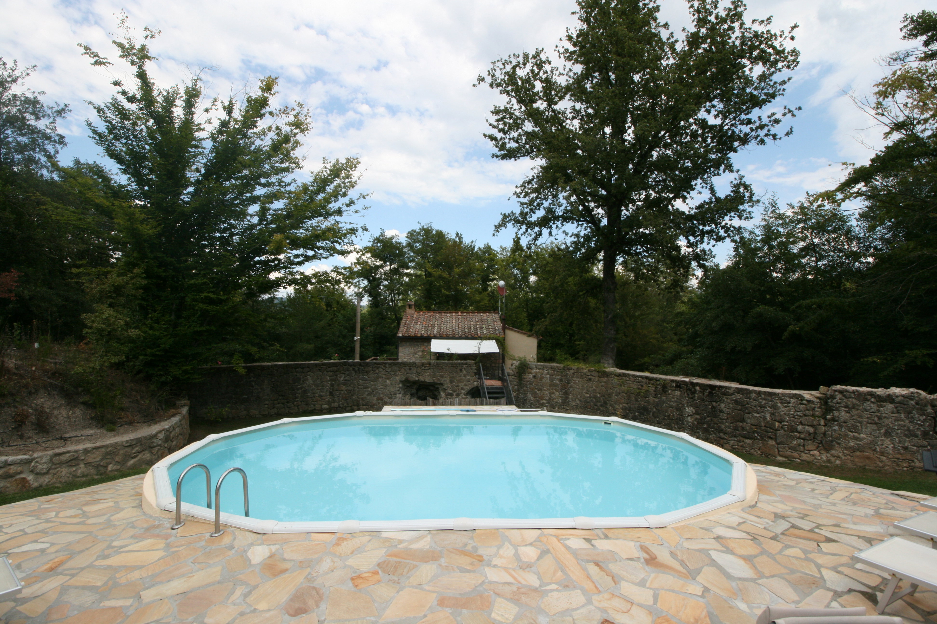 Nature house in Piloni