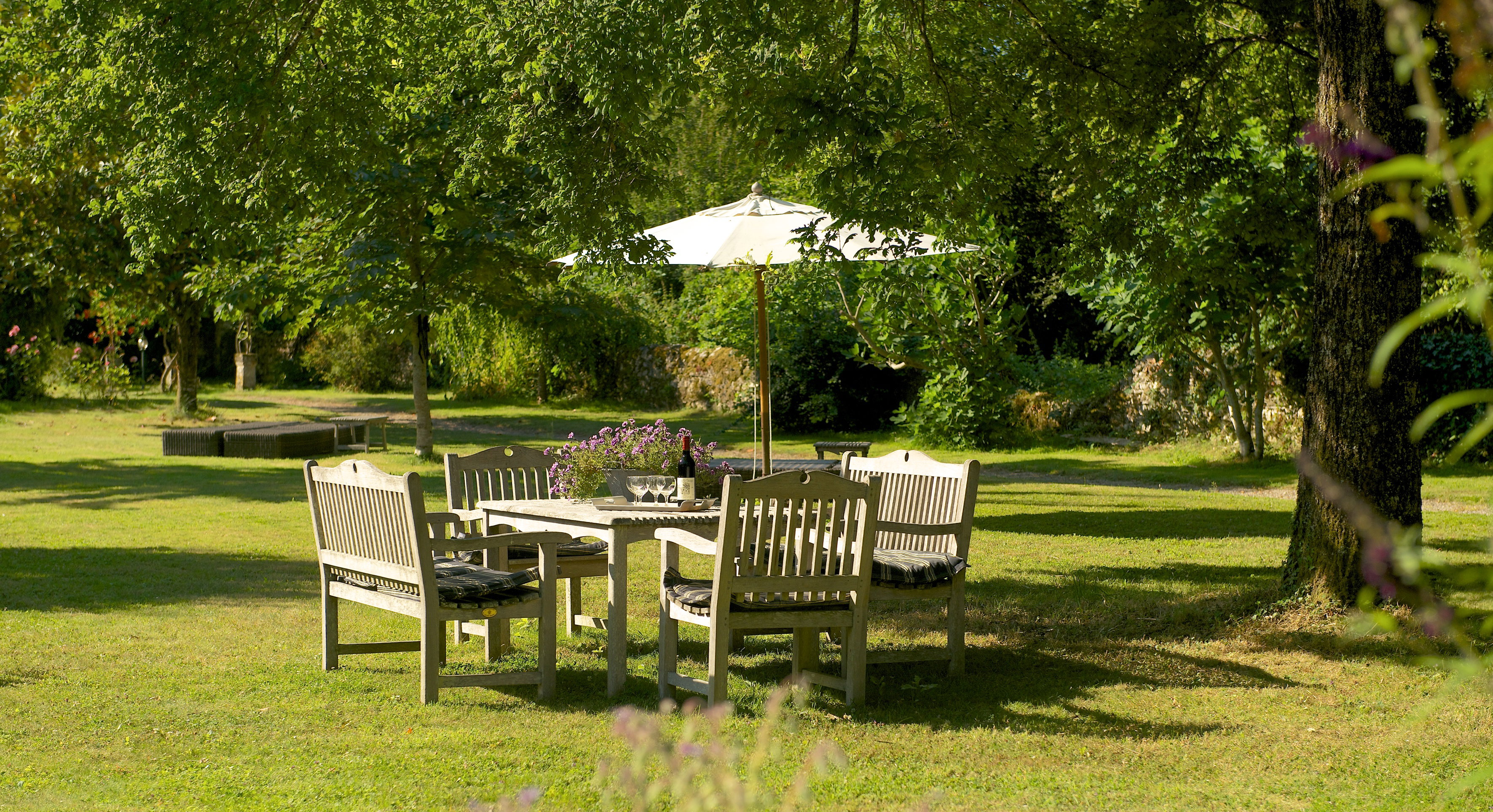 - image: 16