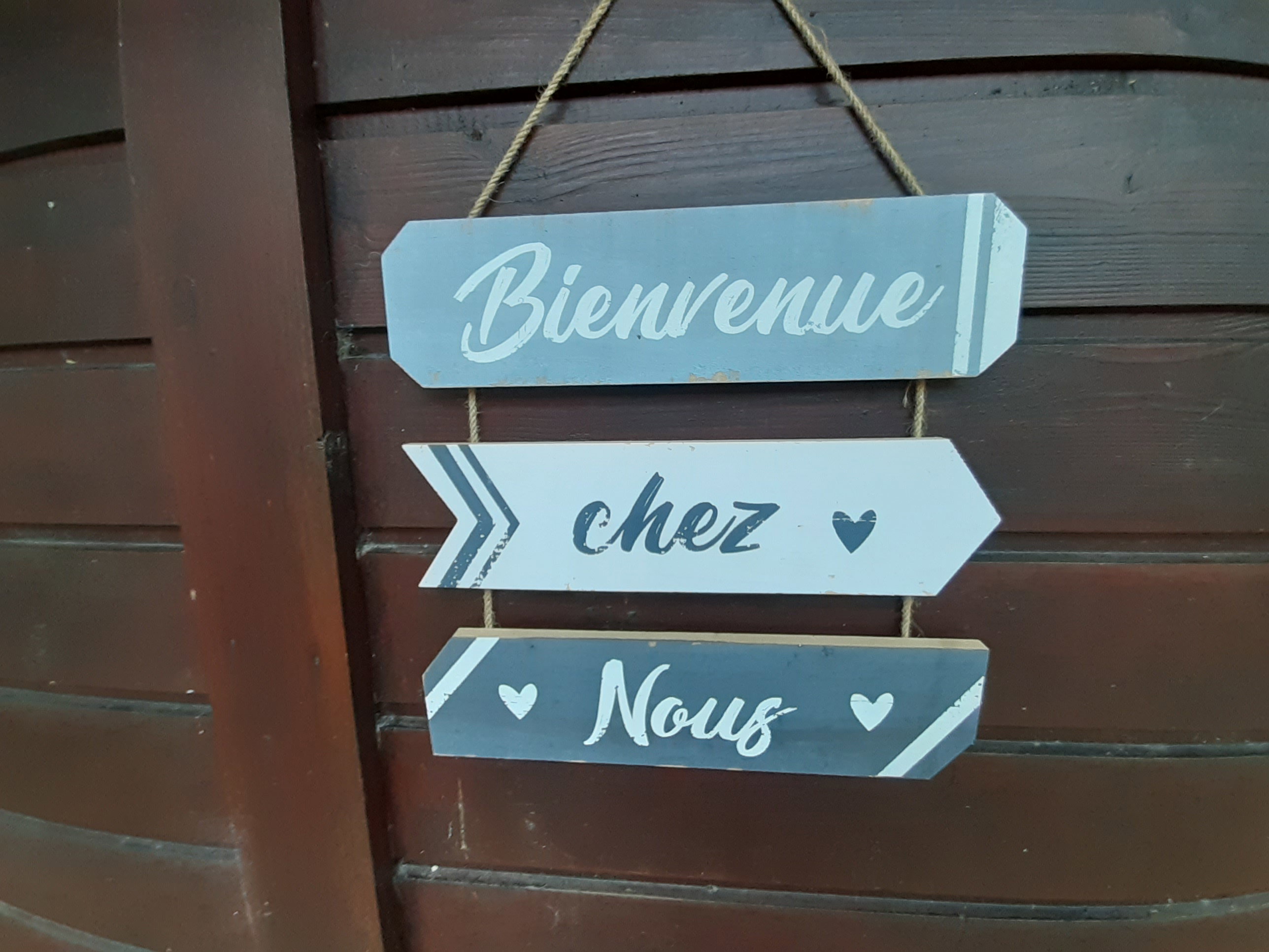 - image: 20