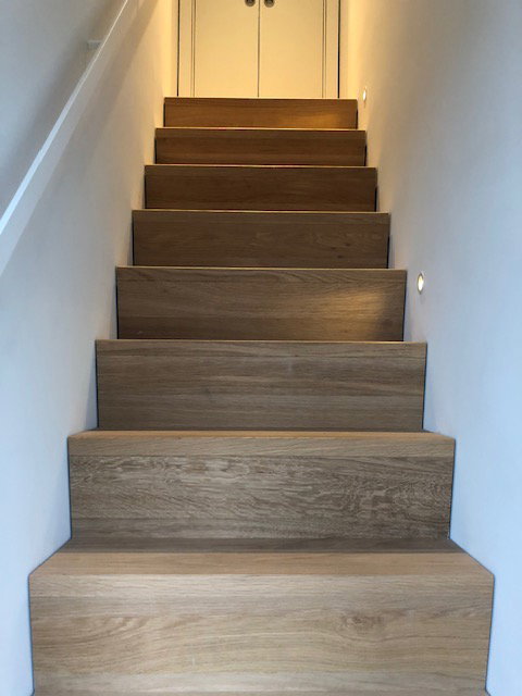 - image: 19