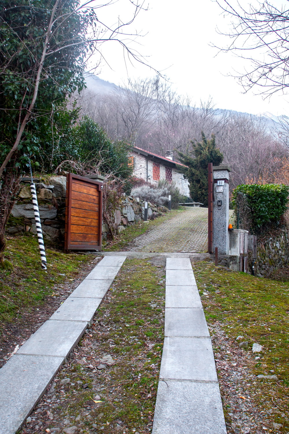 - image: 51