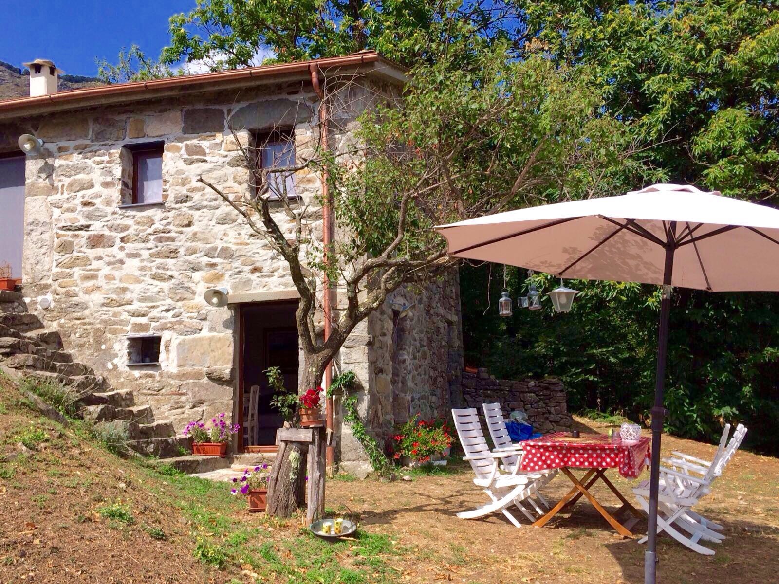 Maison nature à San Colombano Certenoli