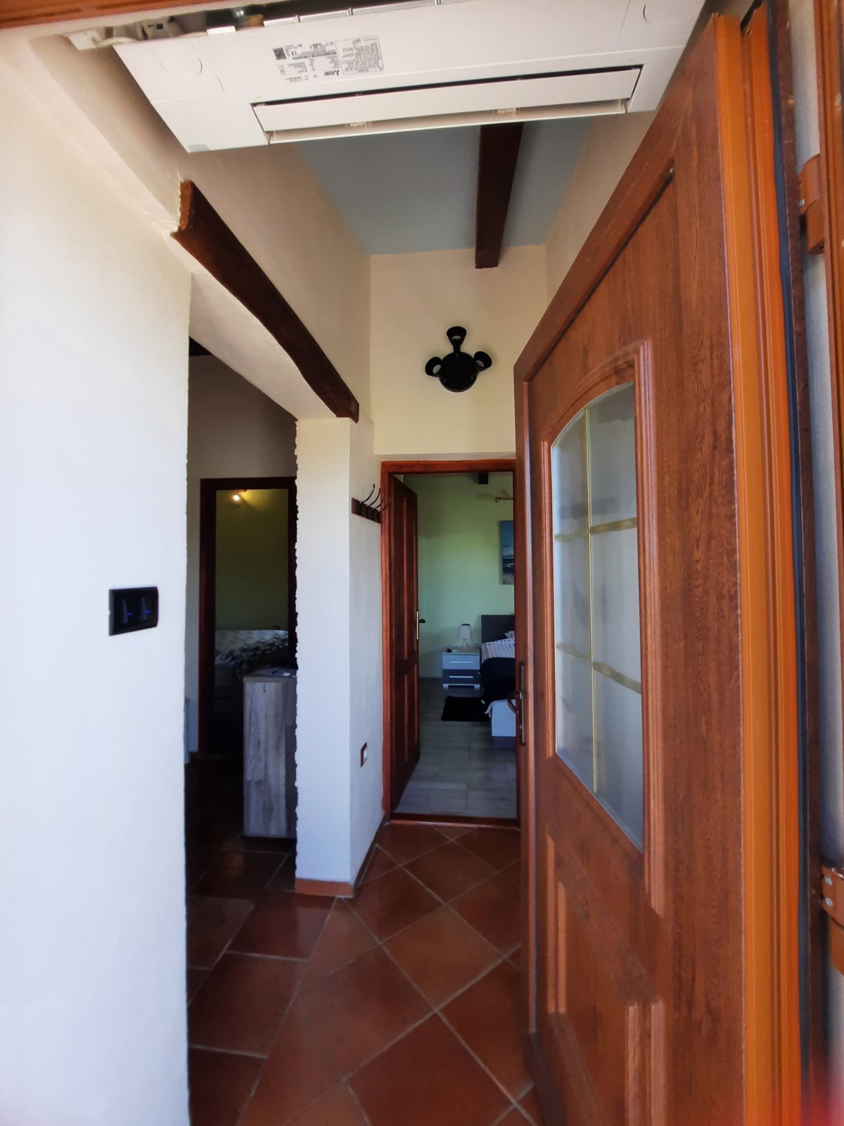 - image: 15
