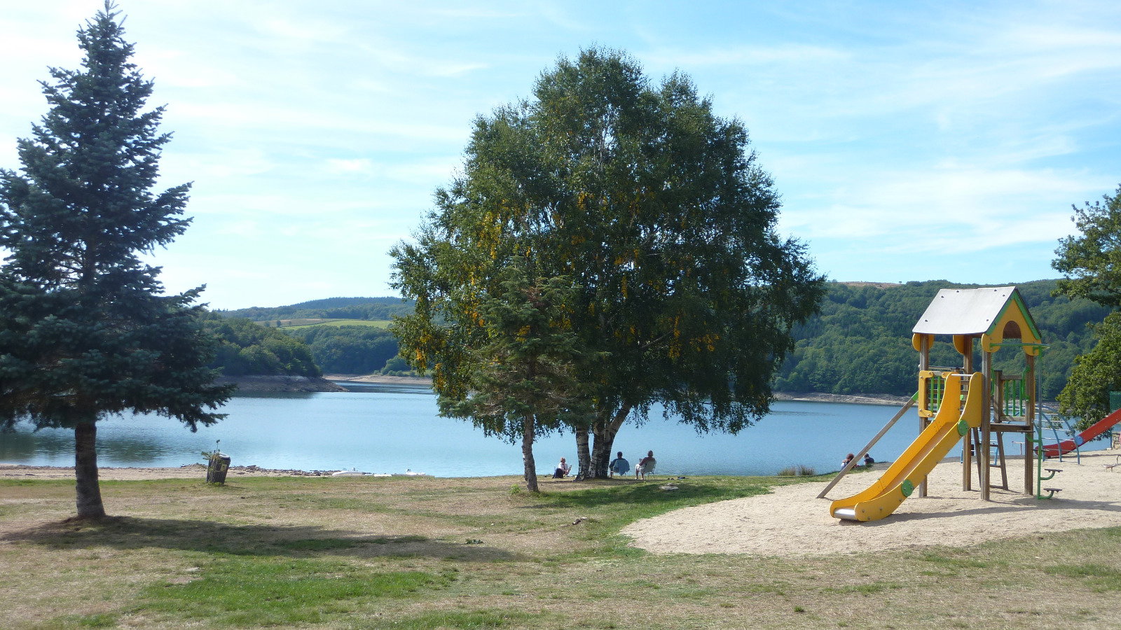- image: 12