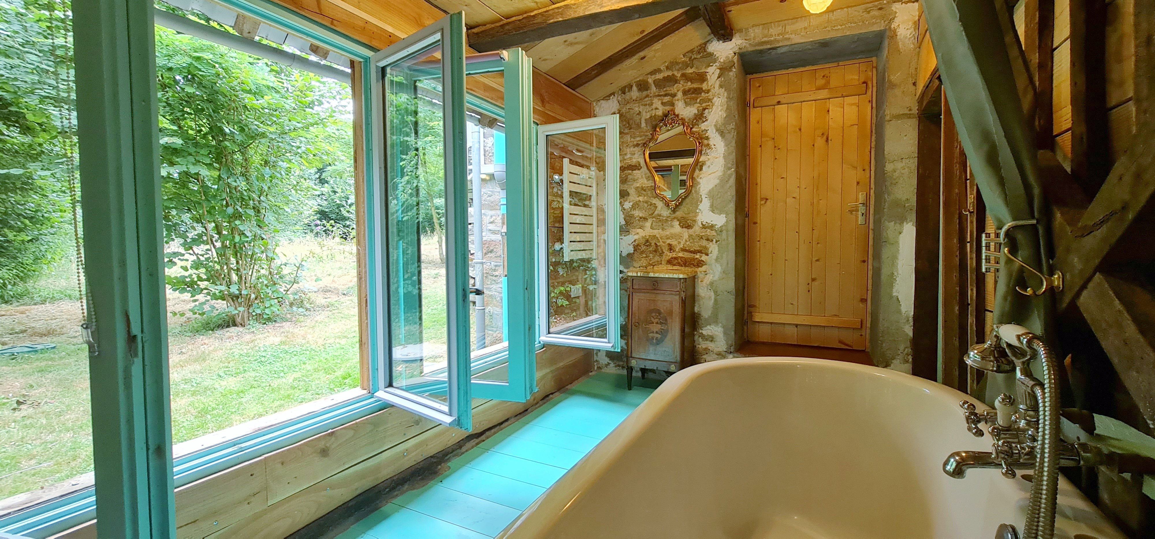 Casa nella natura a Le Mesnil-Gilbert