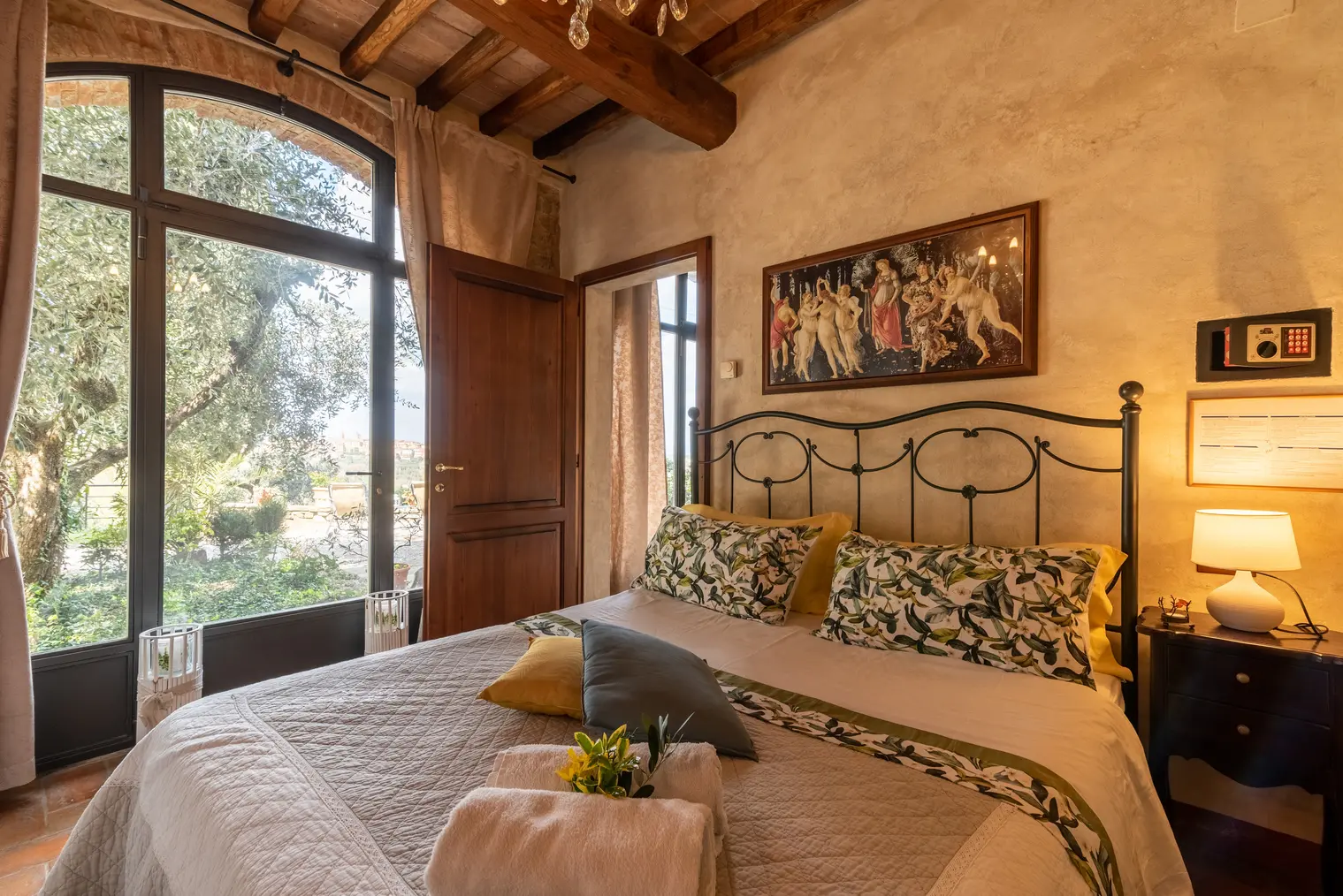 - image: 42