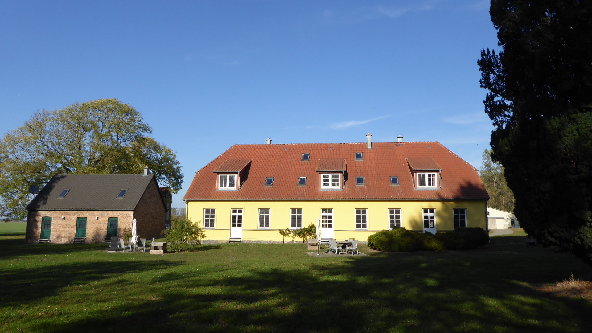 - image: 24