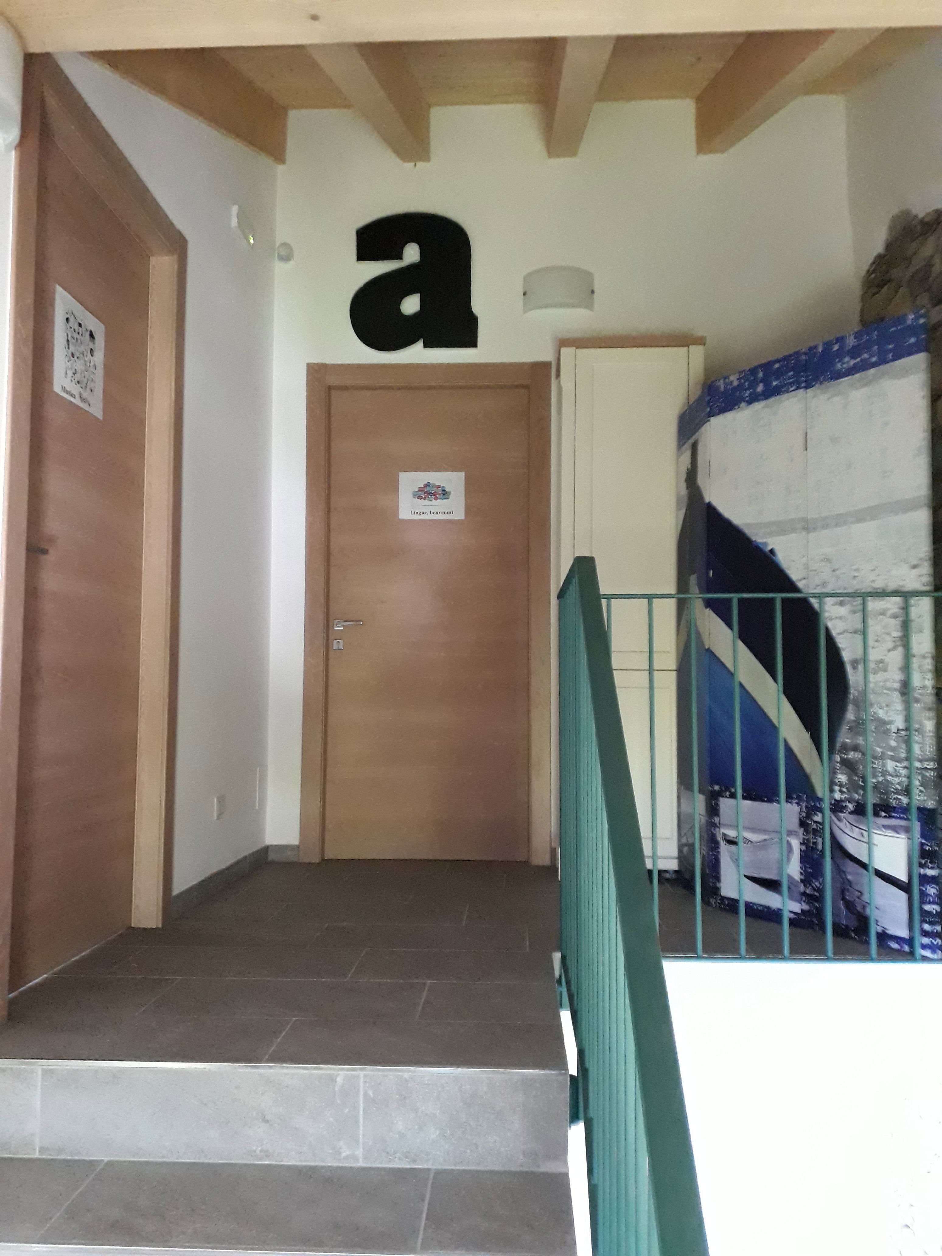 - image: 28