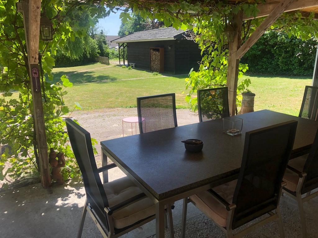 Naturhäuschen in Hurwenen