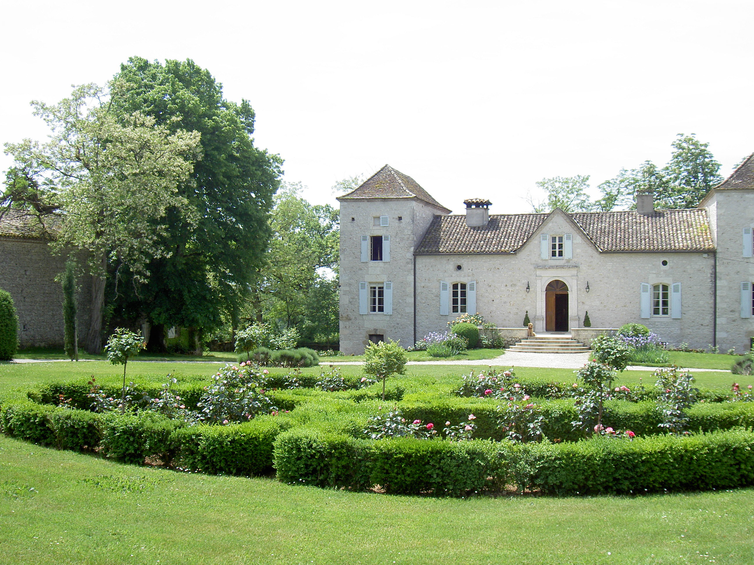 - image: 12