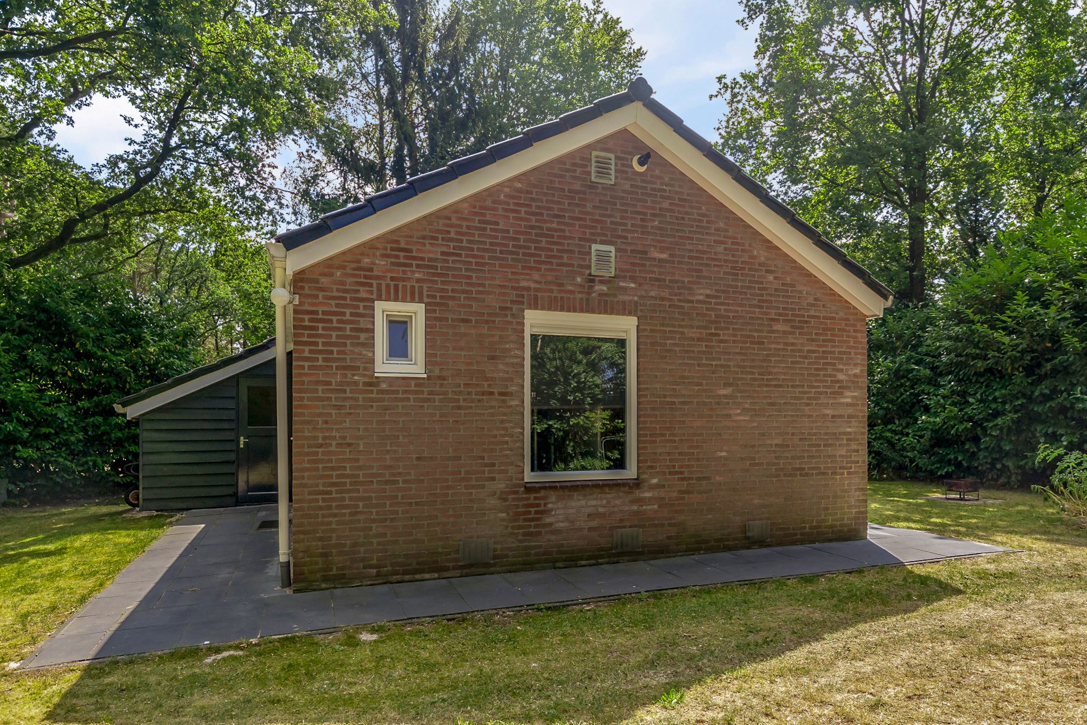 - image: 33