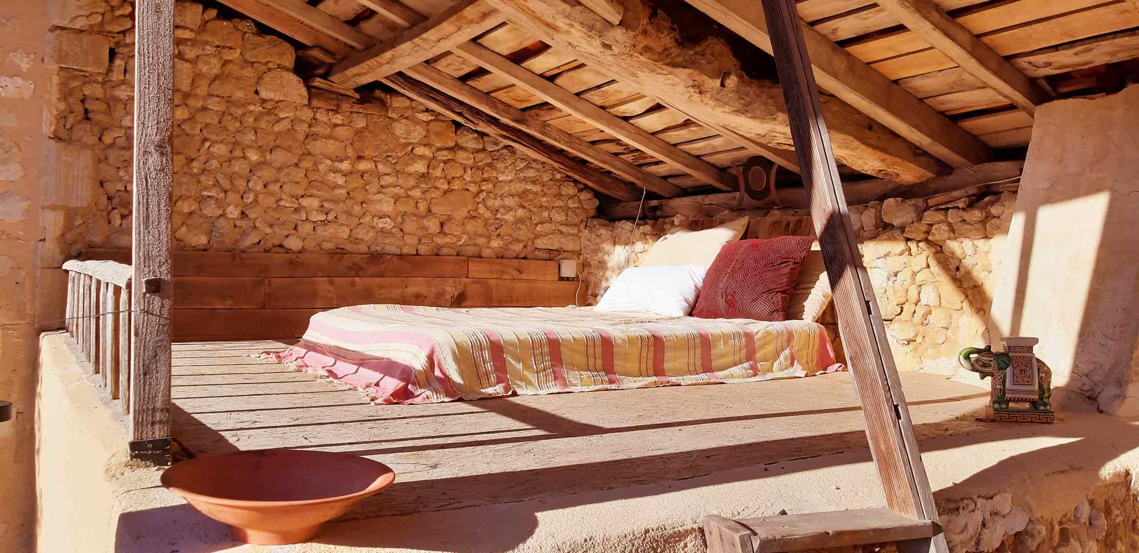 - image: 28