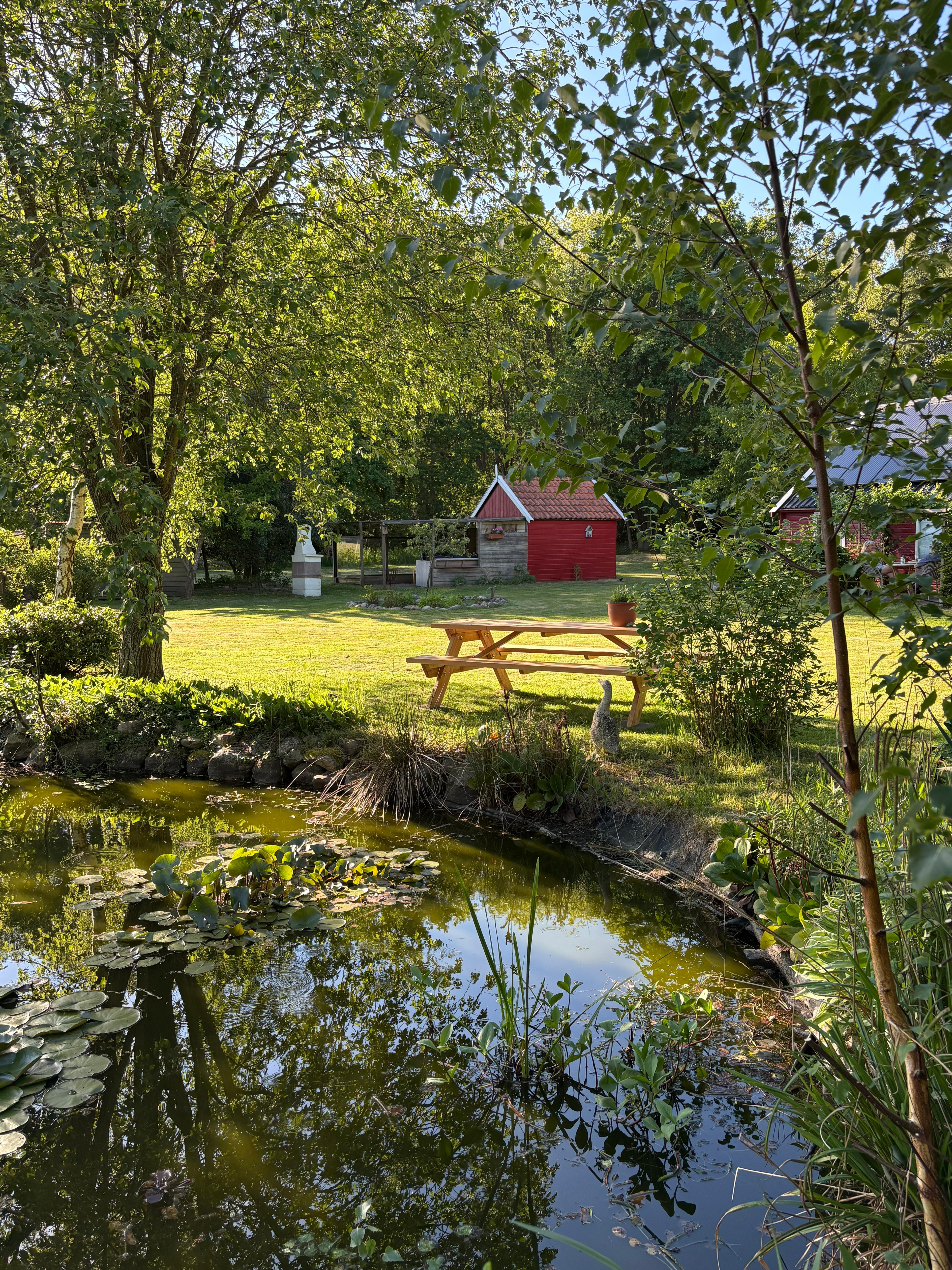 Naturhäuschen in Ruinen