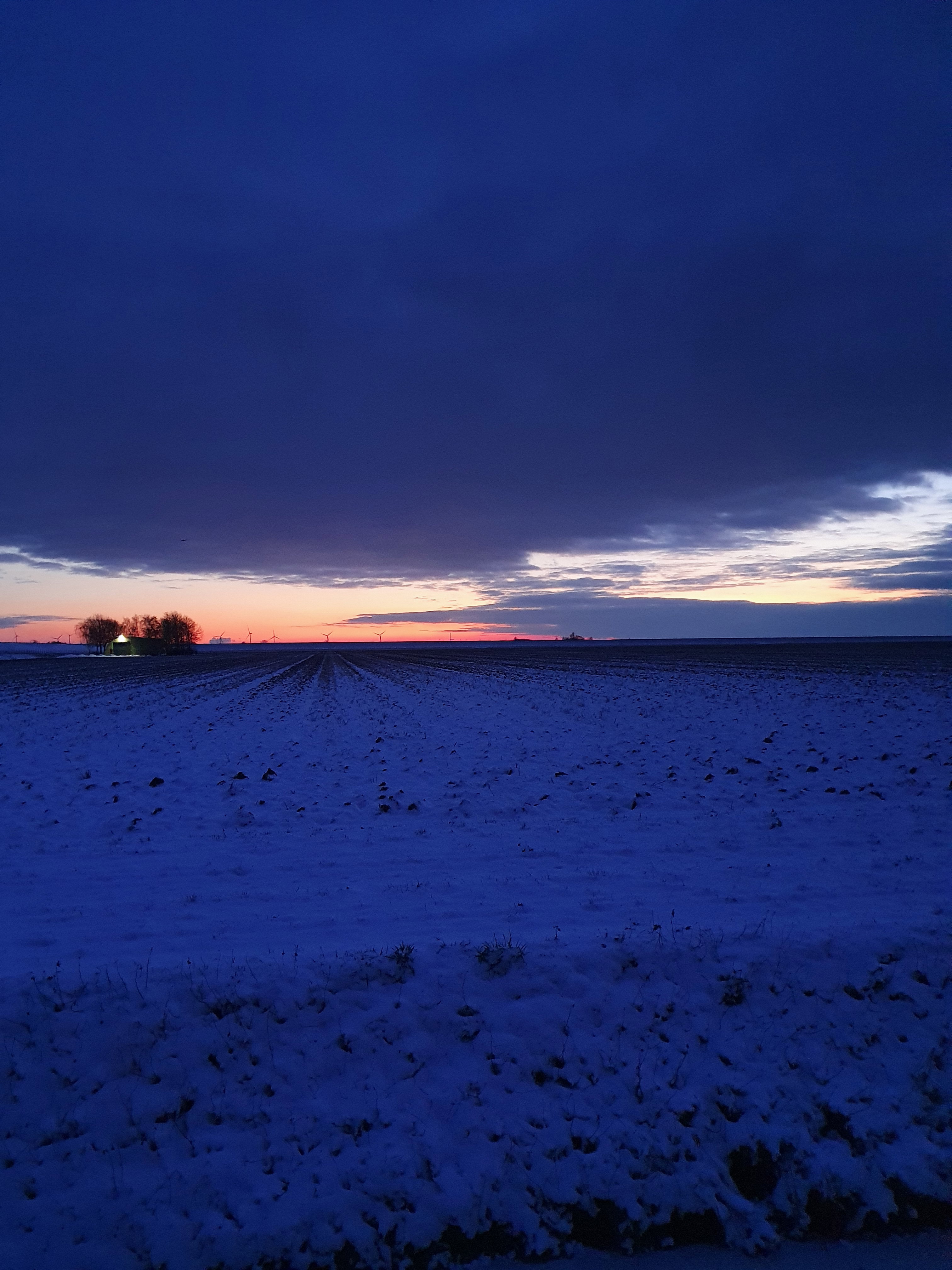 - image: 17