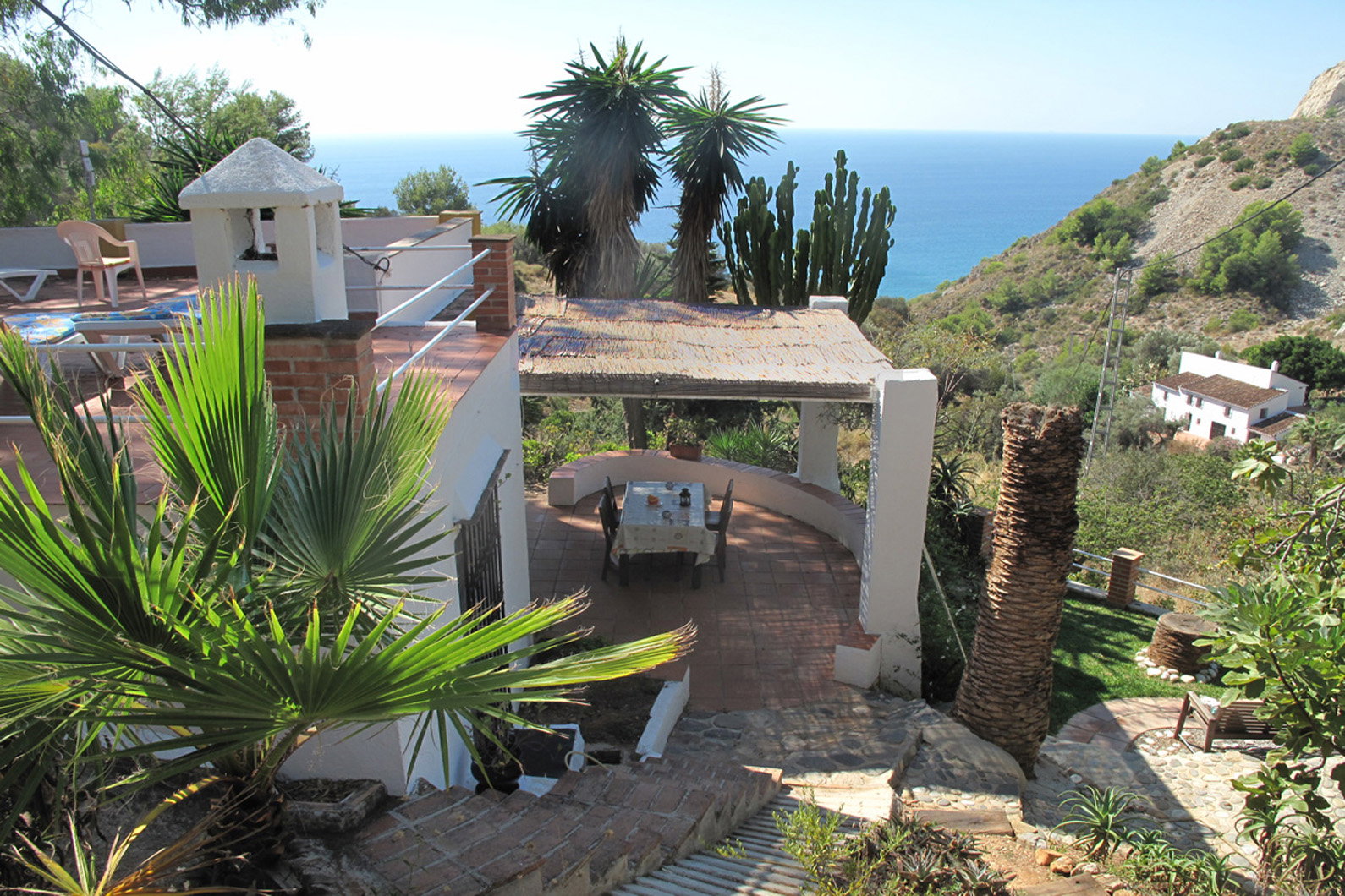 Naturhäuschen in Nerja