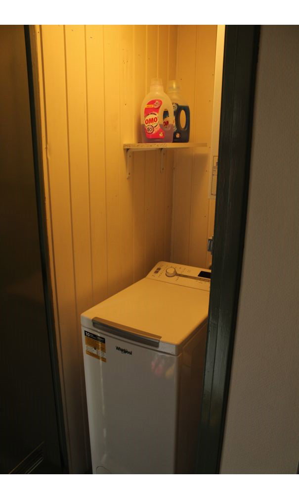 - image: 25