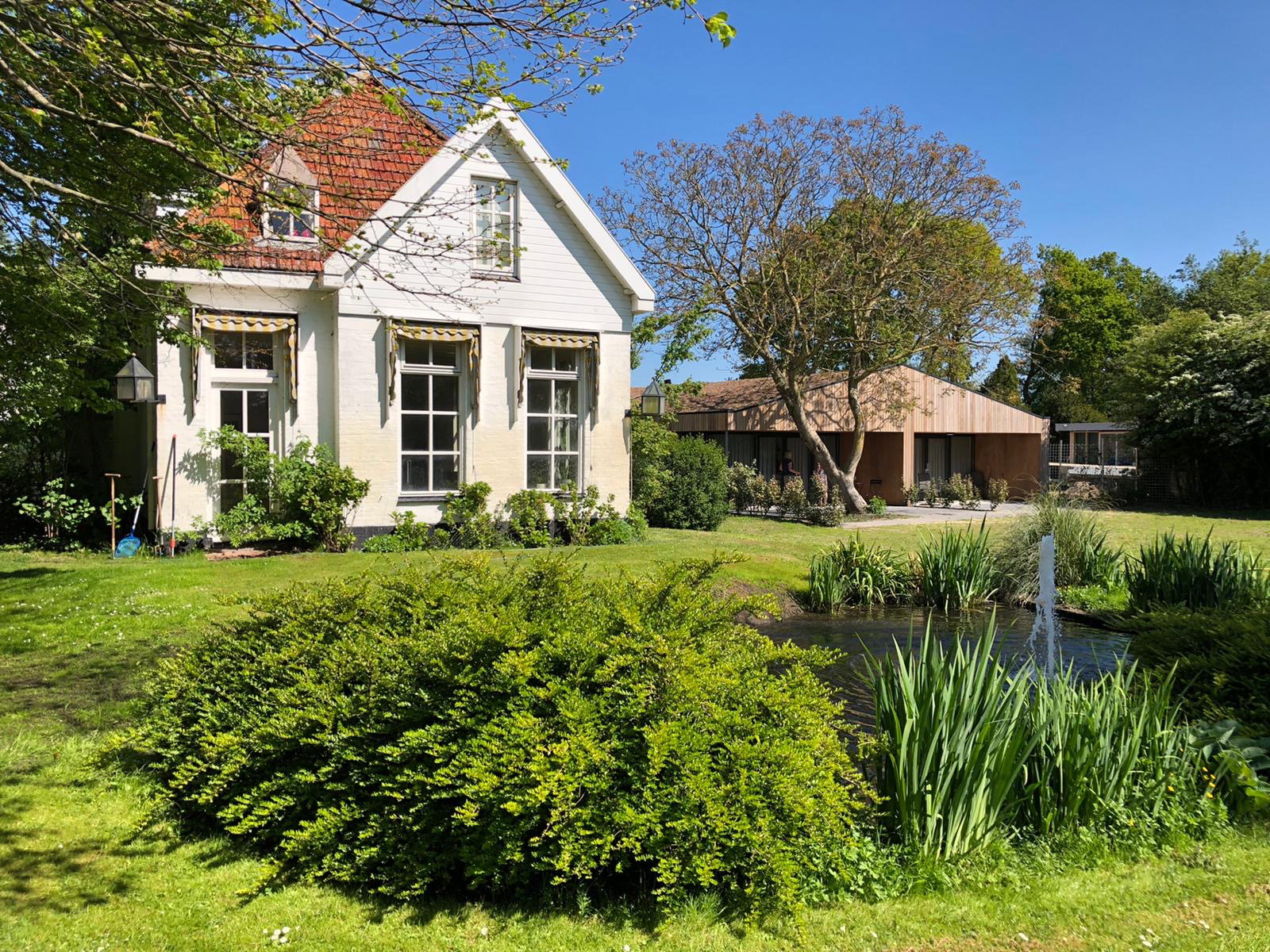 - image: 23