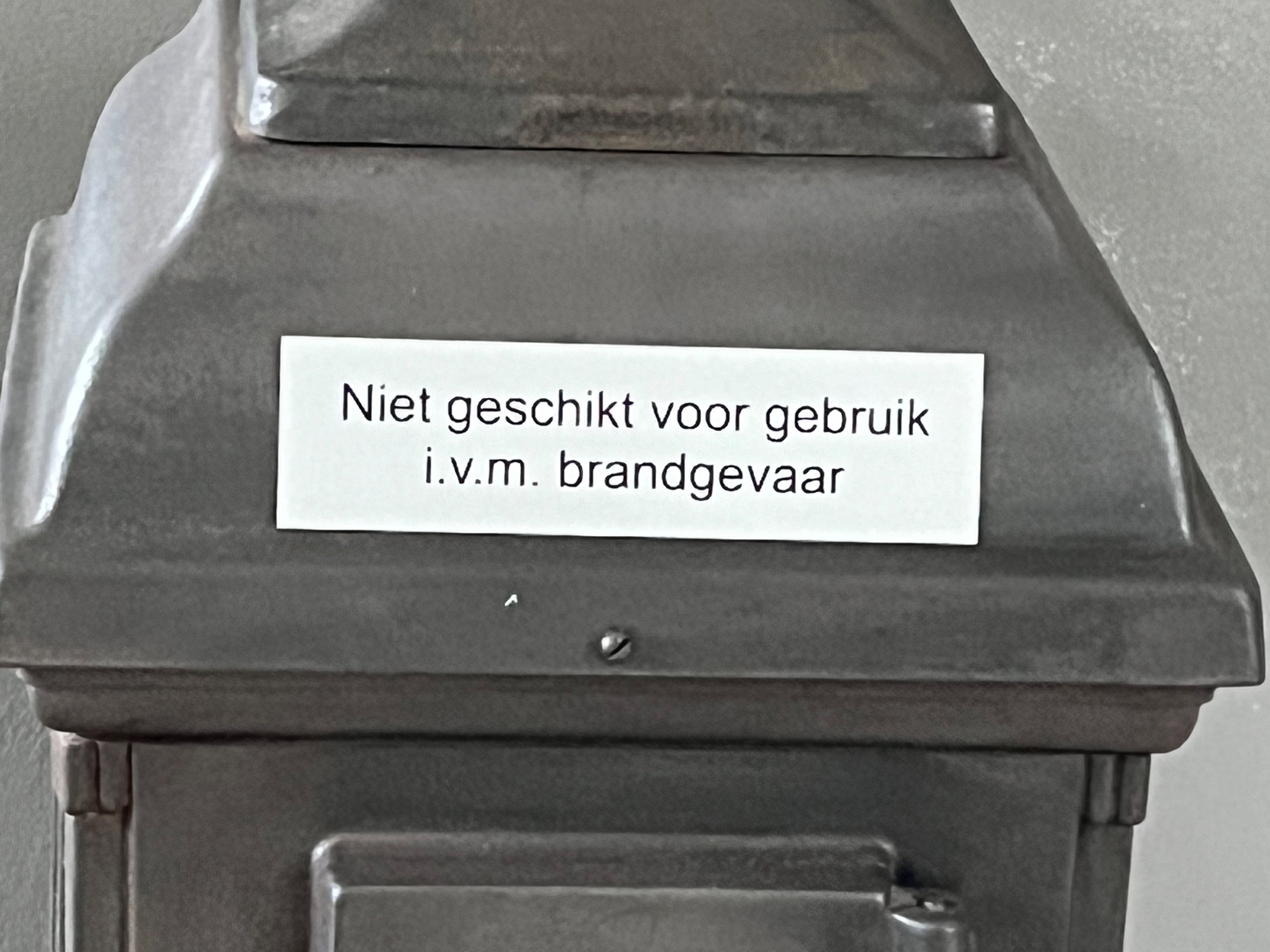 - image: 12