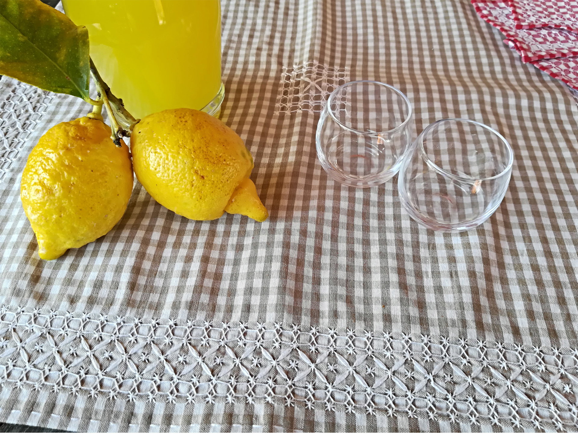 - image: 24