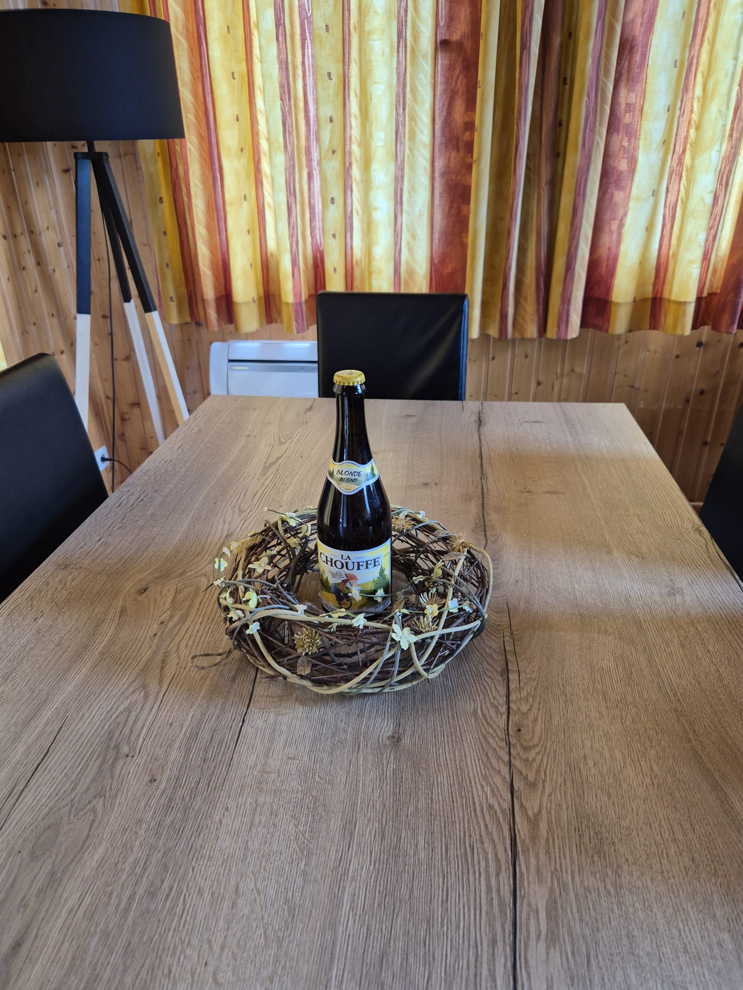 - image: 19