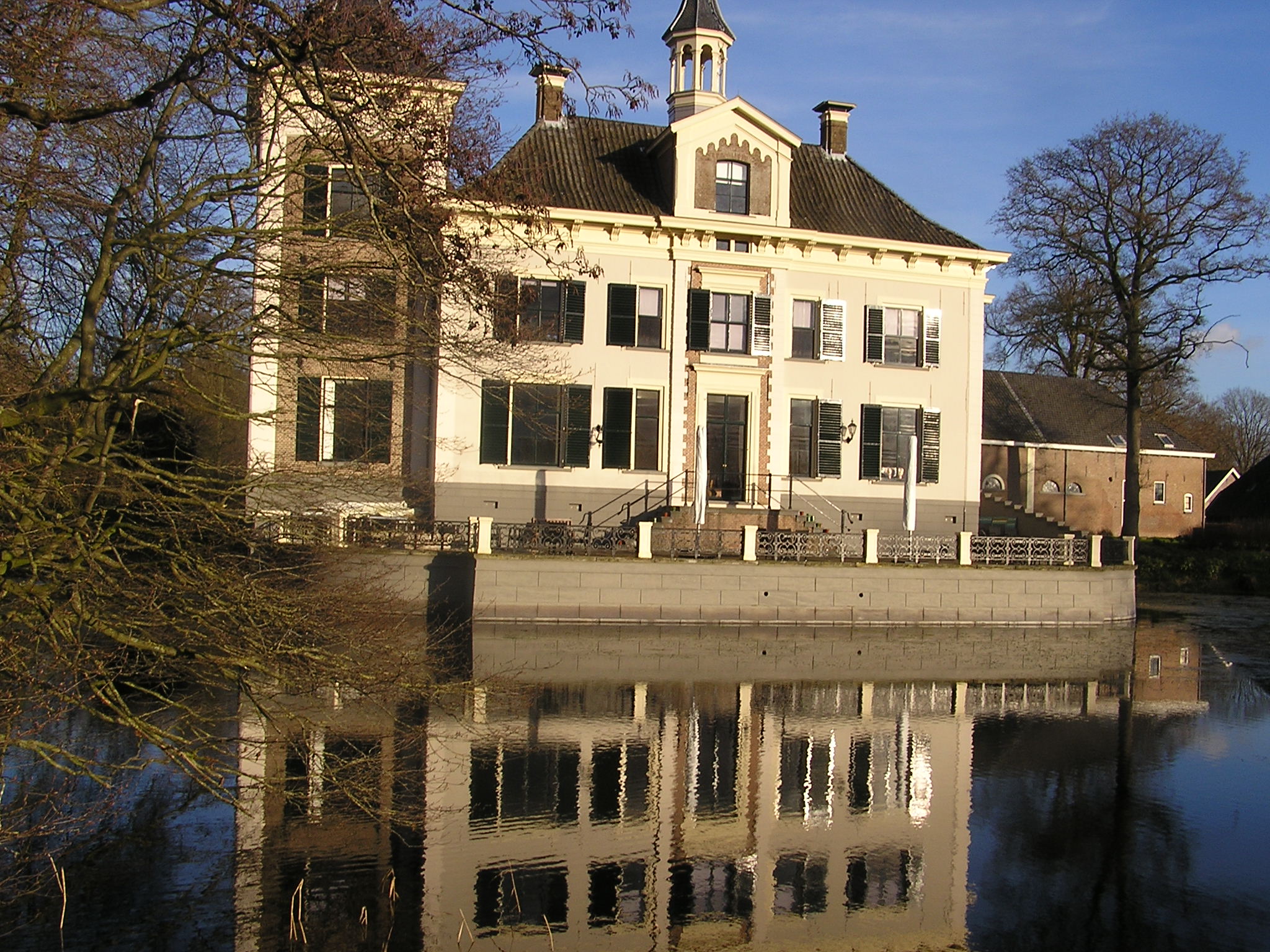 - image: 24