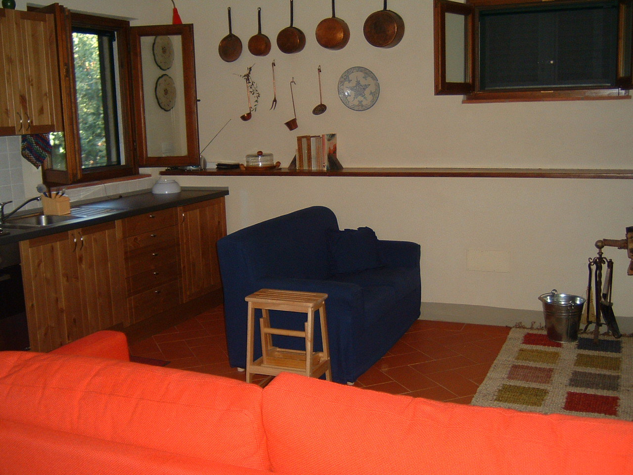 - image: 12
