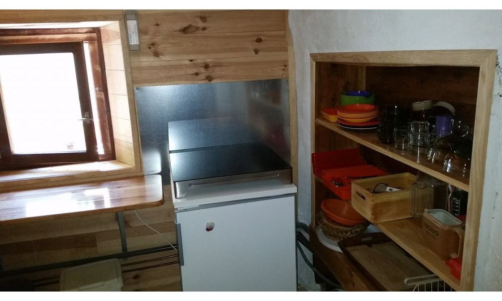 - image: 11