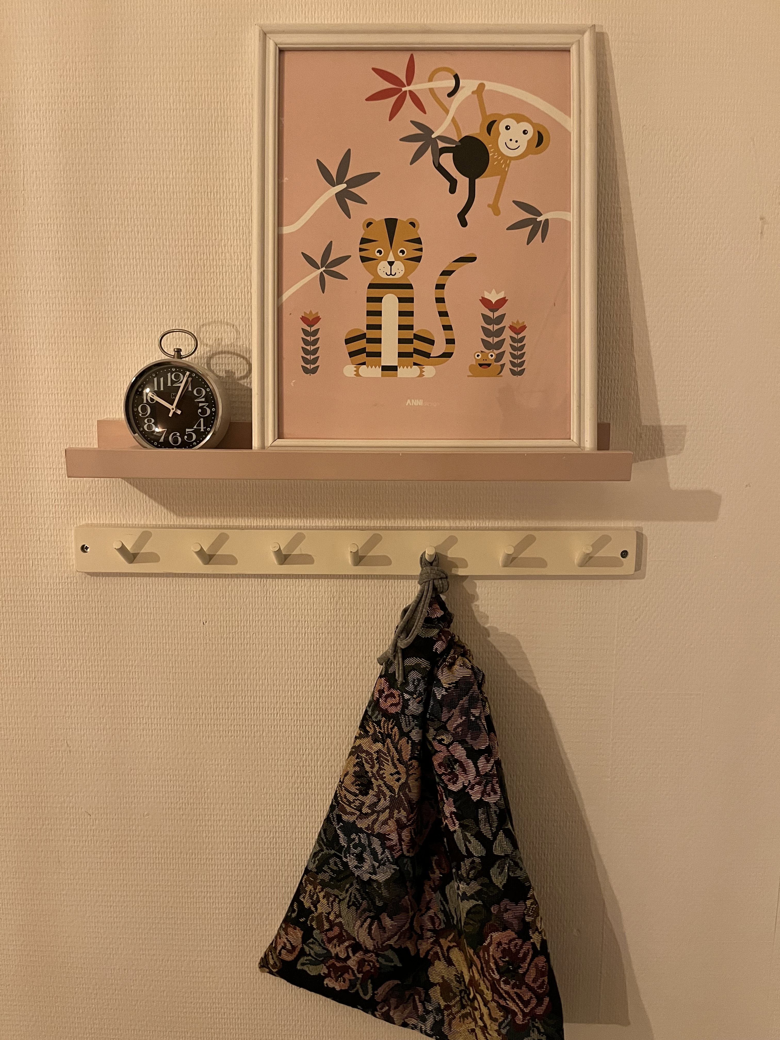 - image: 27