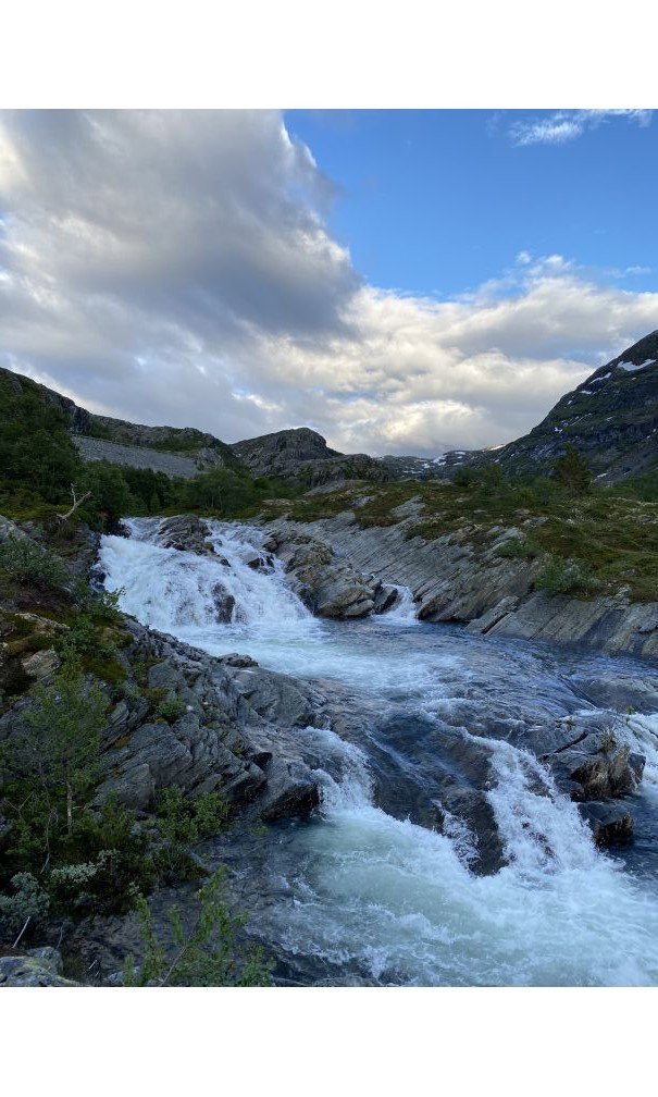 Naturhäuschen in Holsbru  Årdal kommune