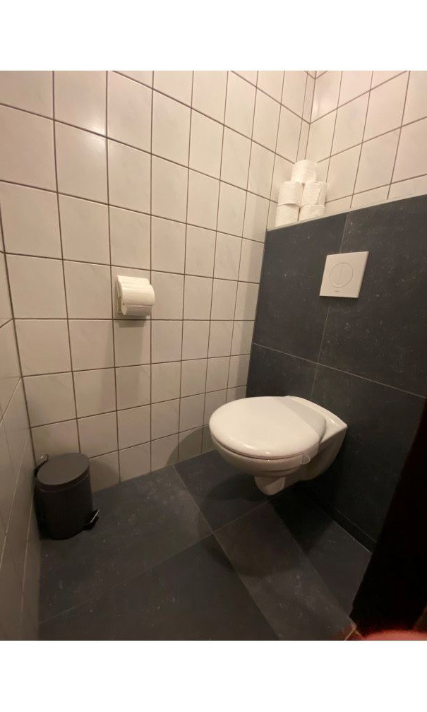 - image: 21