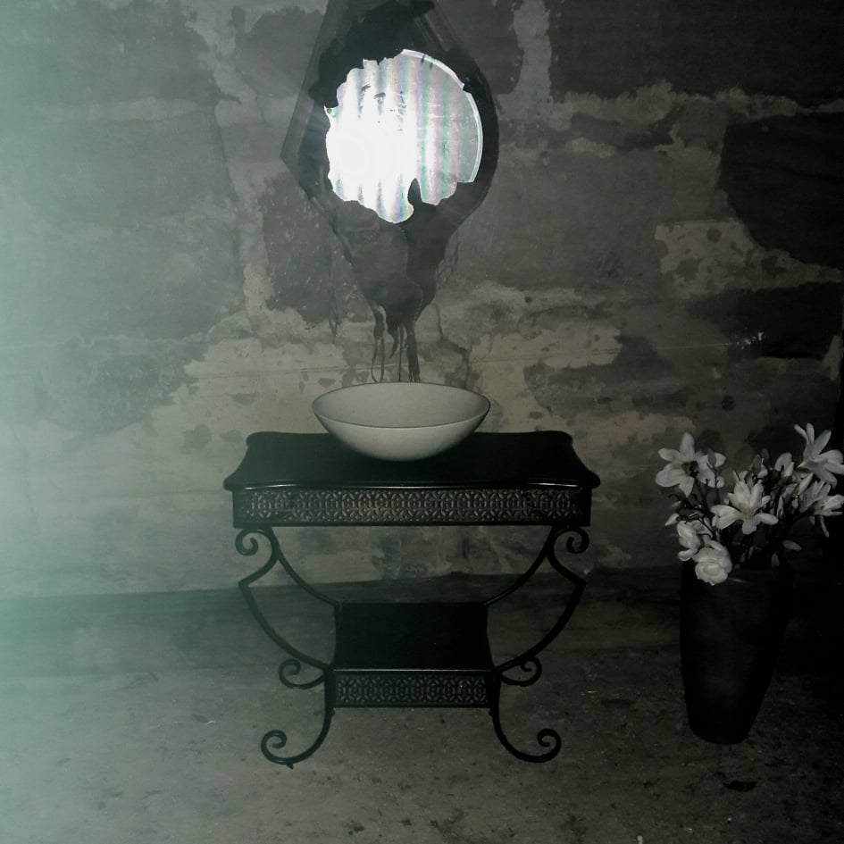- image: 12