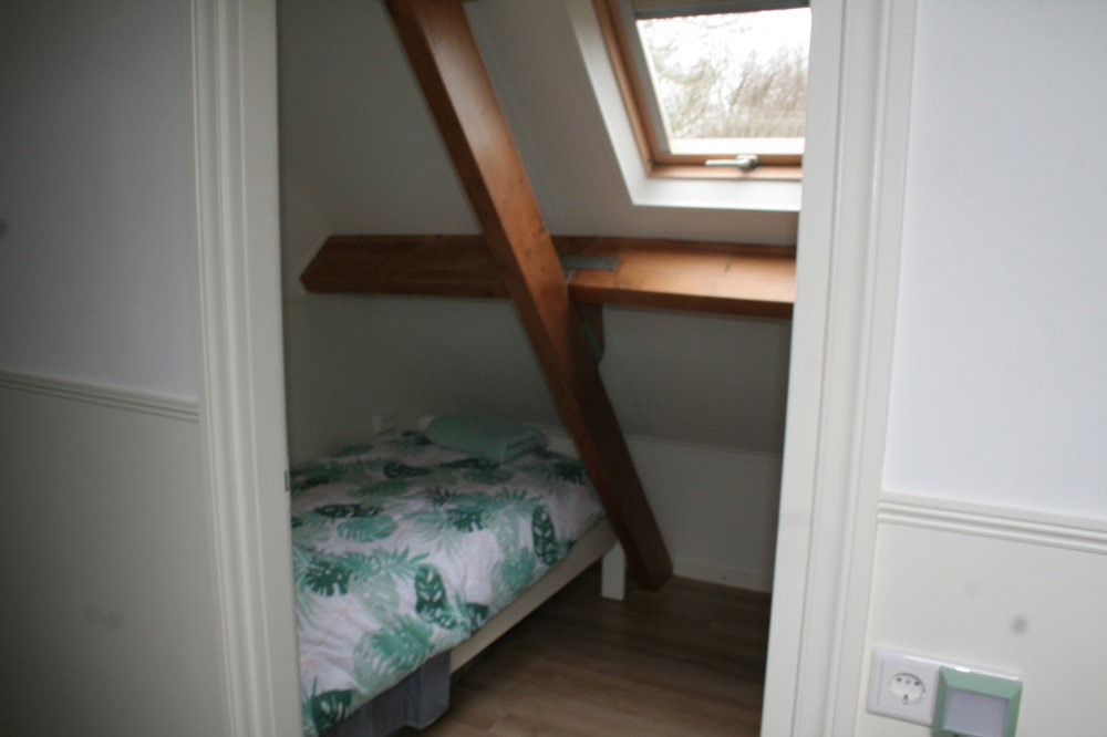 - image: 13