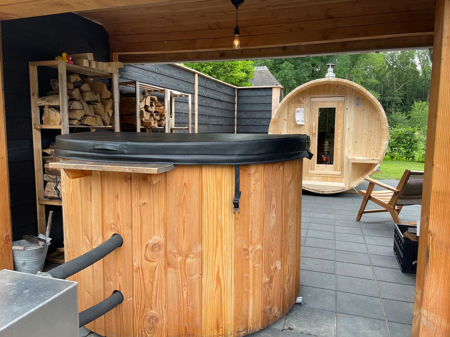 Naturhäuschen in Rheezerveen