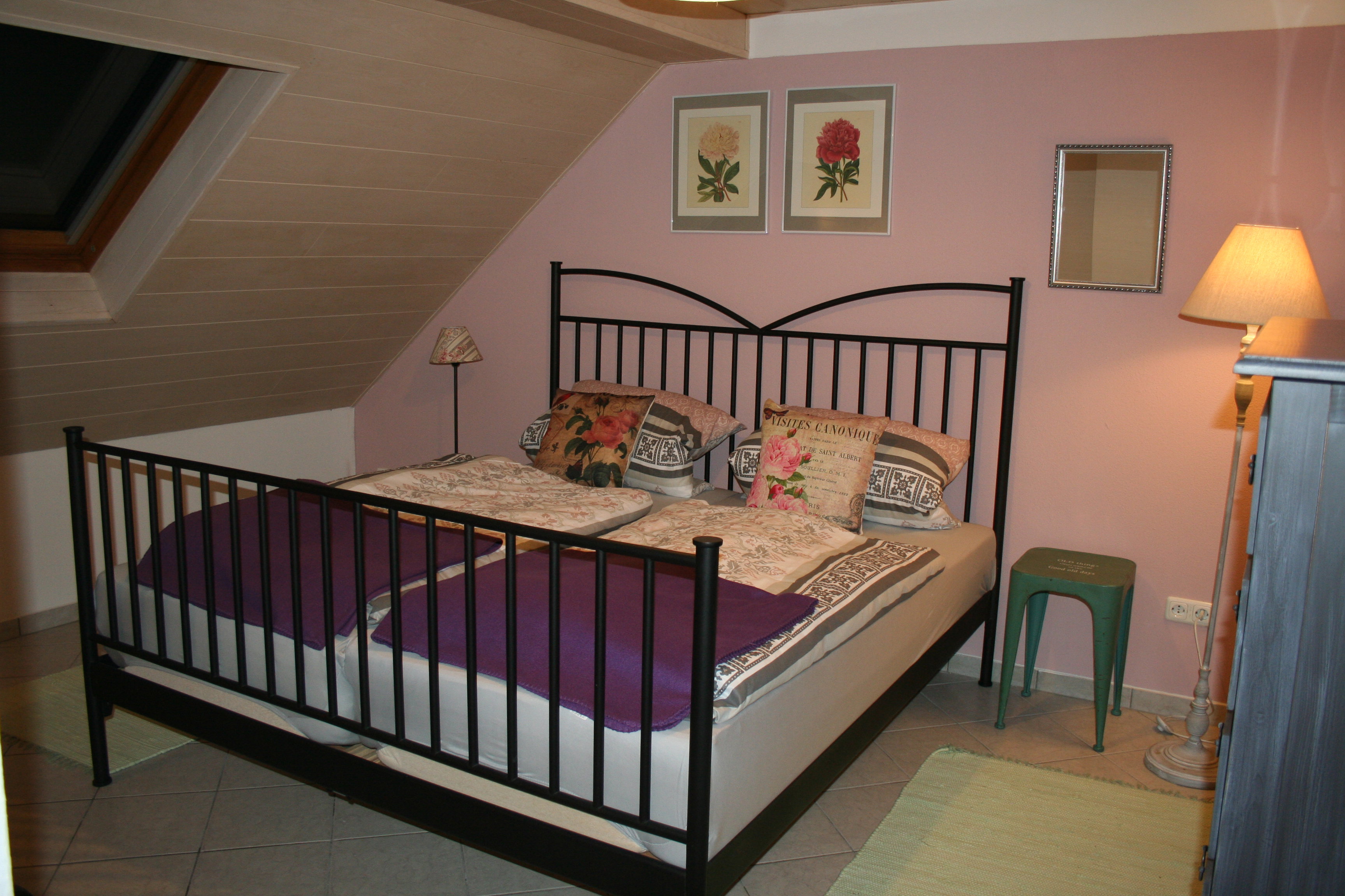 - image: 1