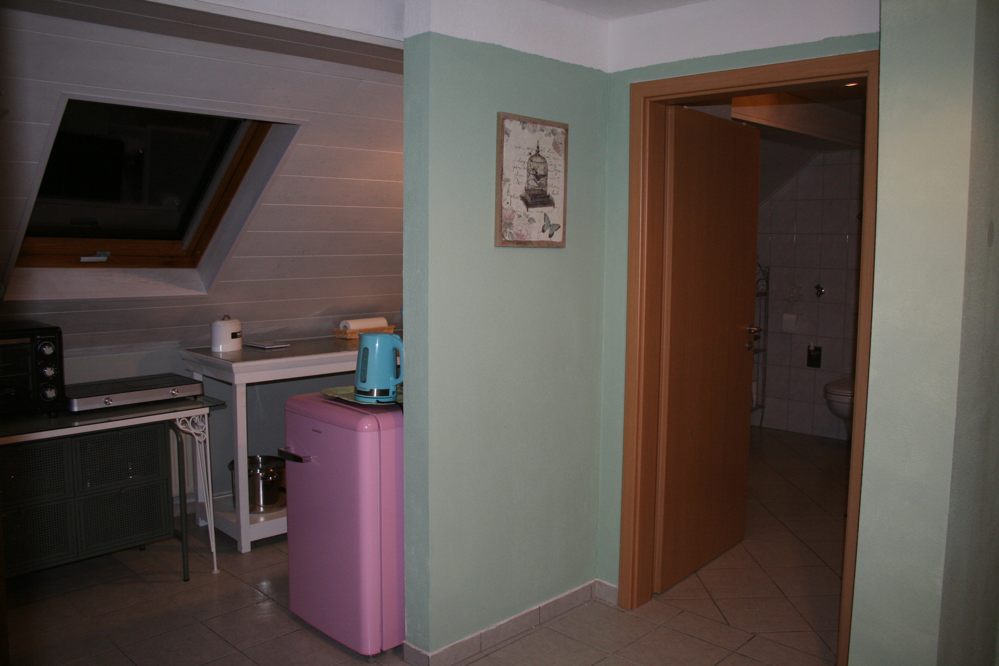 - image: 14