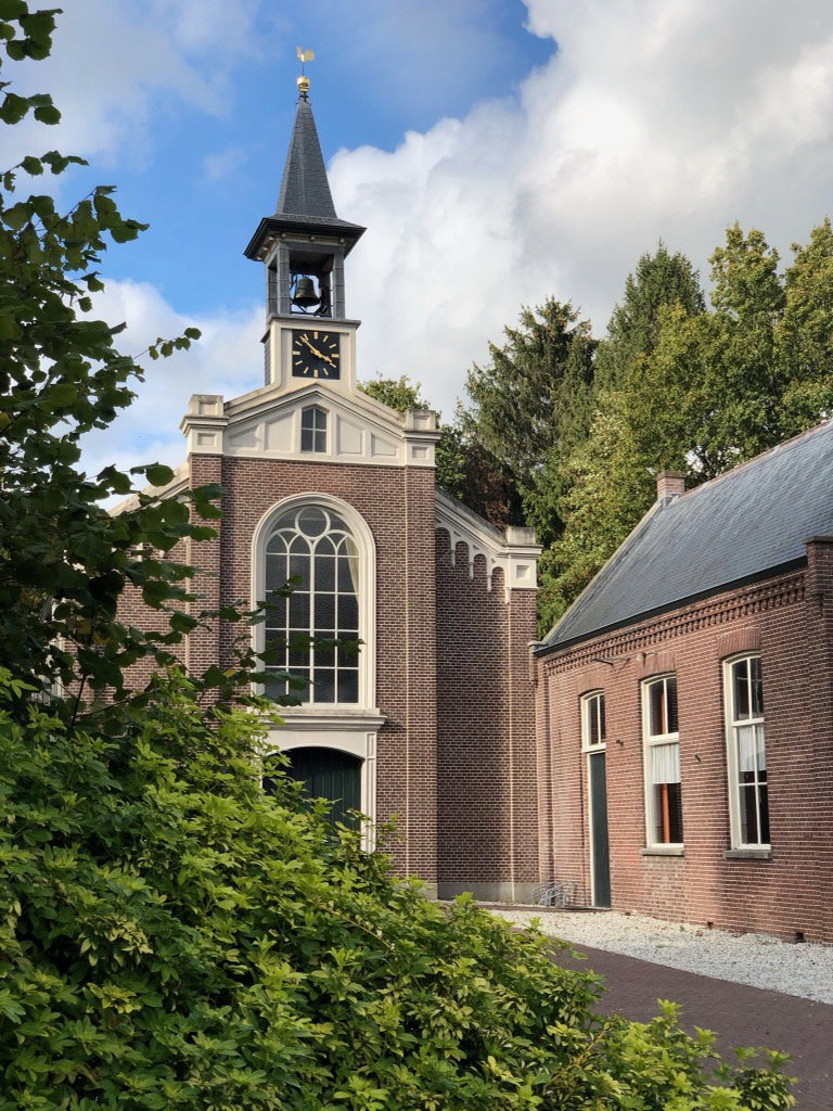 - image: 25