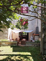 - image: 18