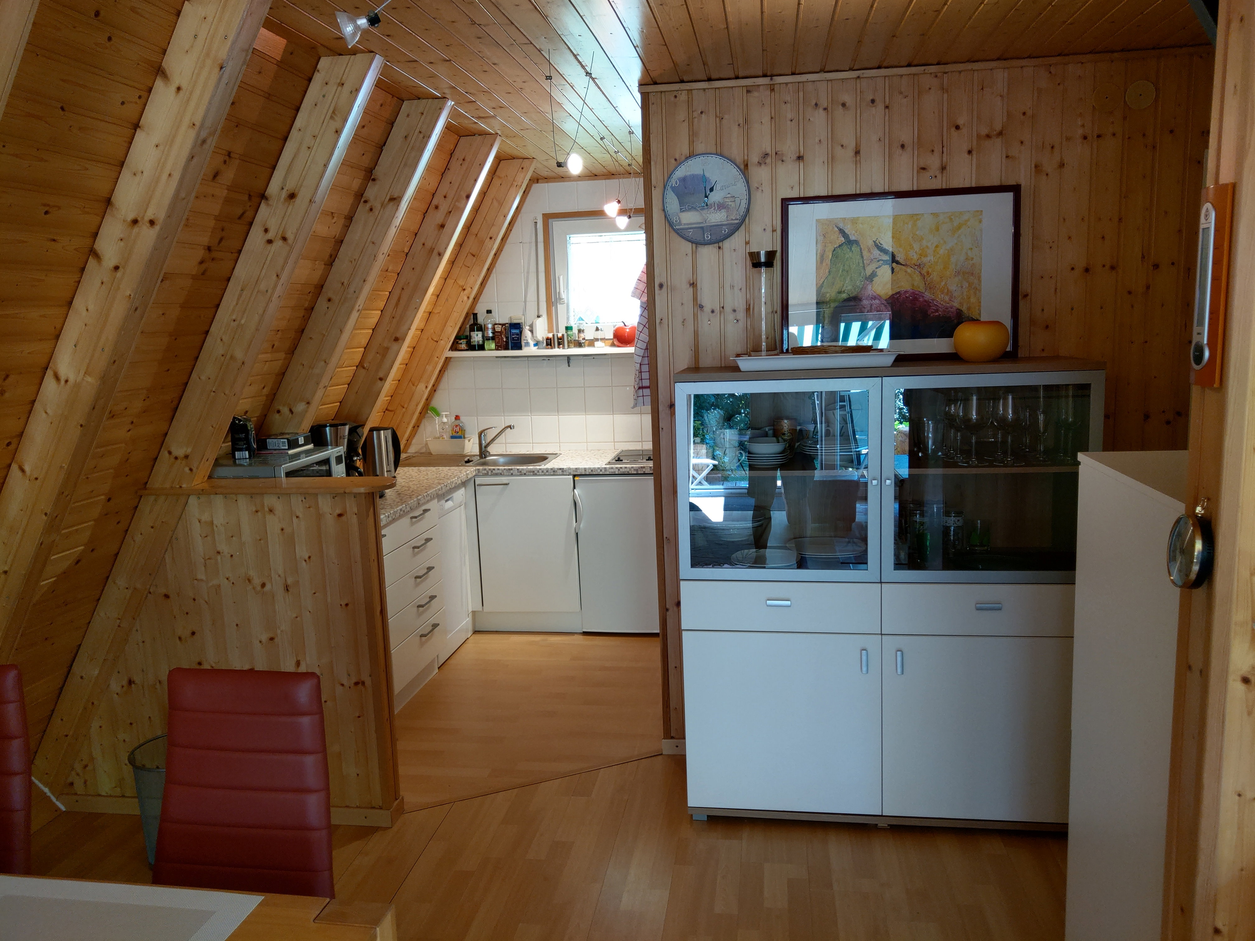 - image: 11