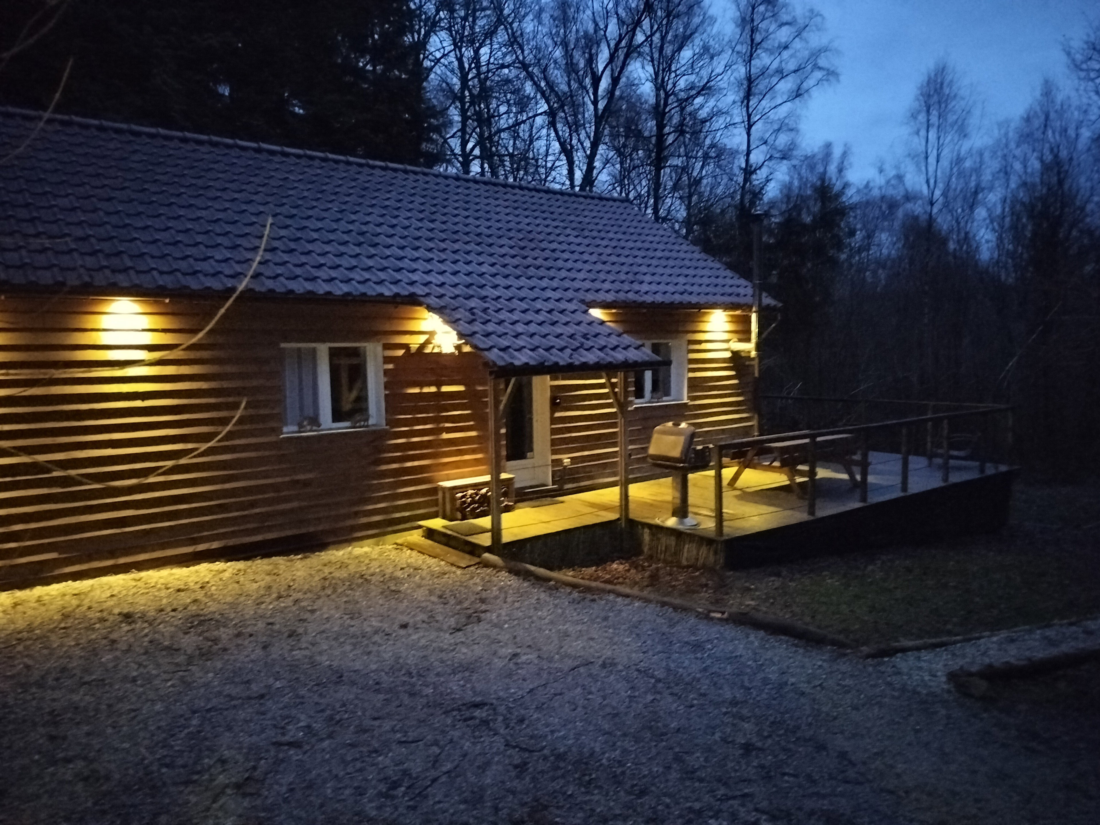 Naturhäuschen in Oignies-en-thierache