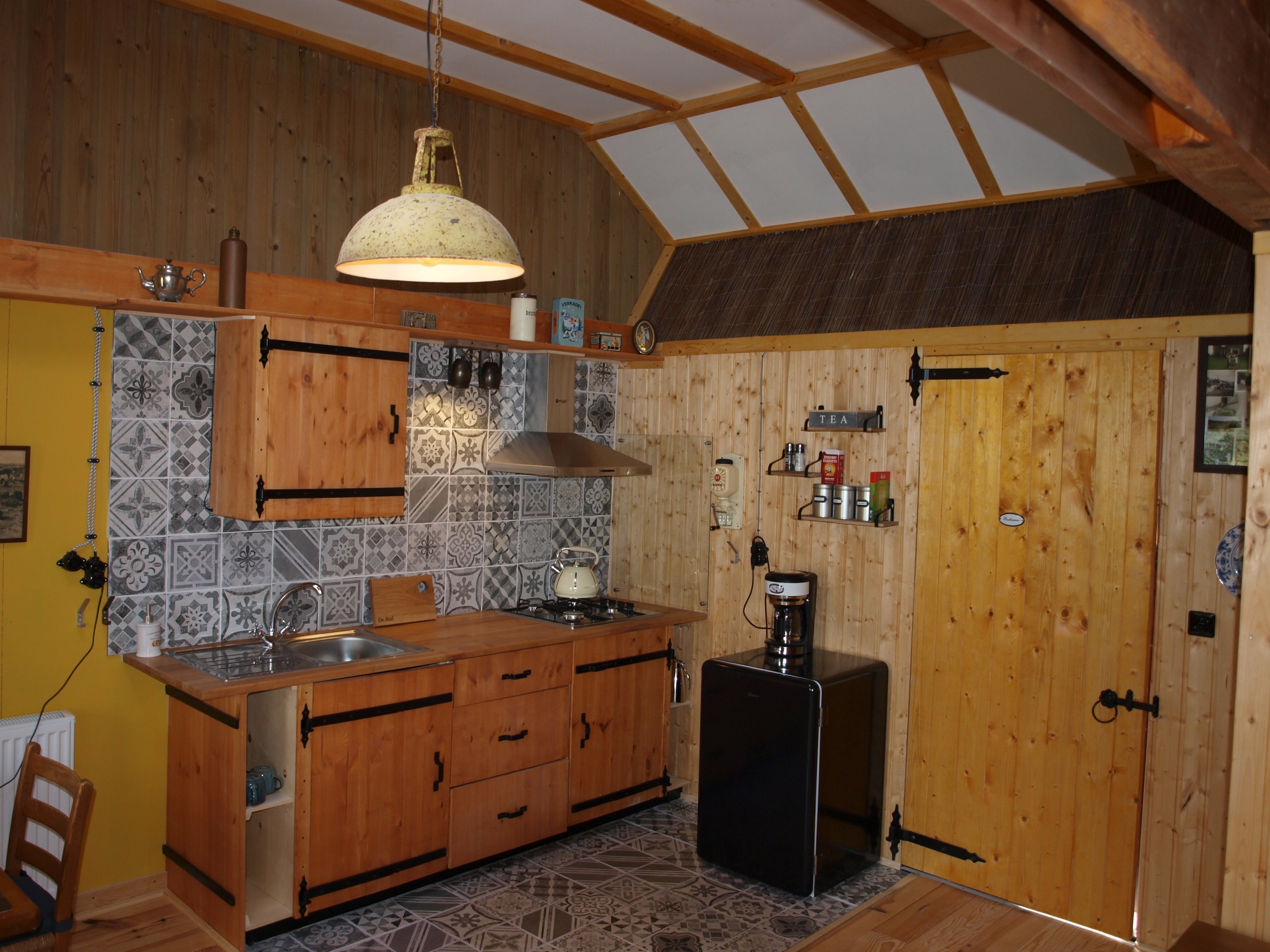 - image: 13