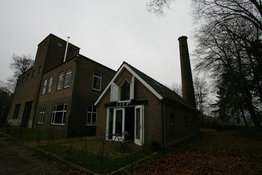 - image: 2
