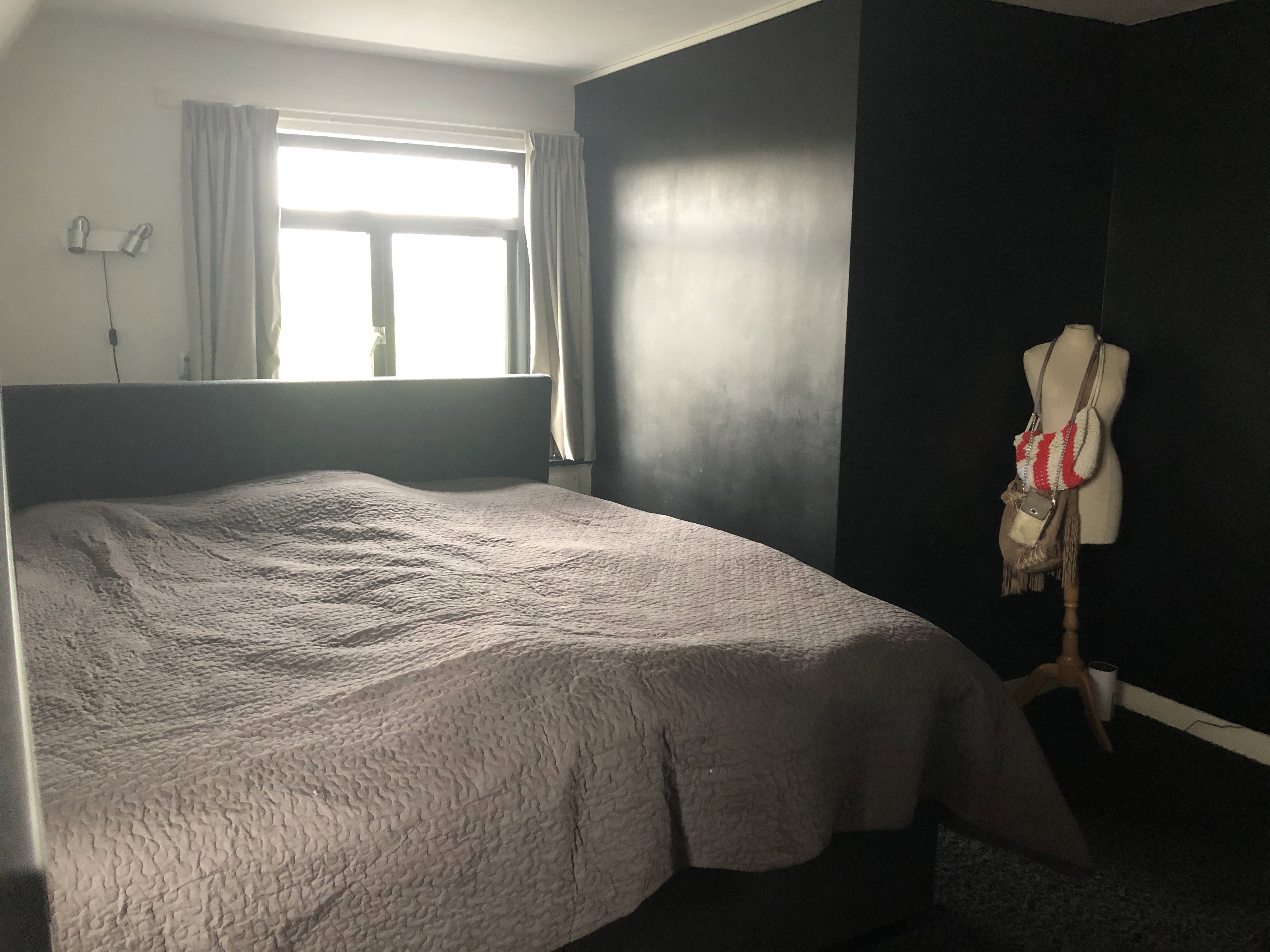 - image: 21