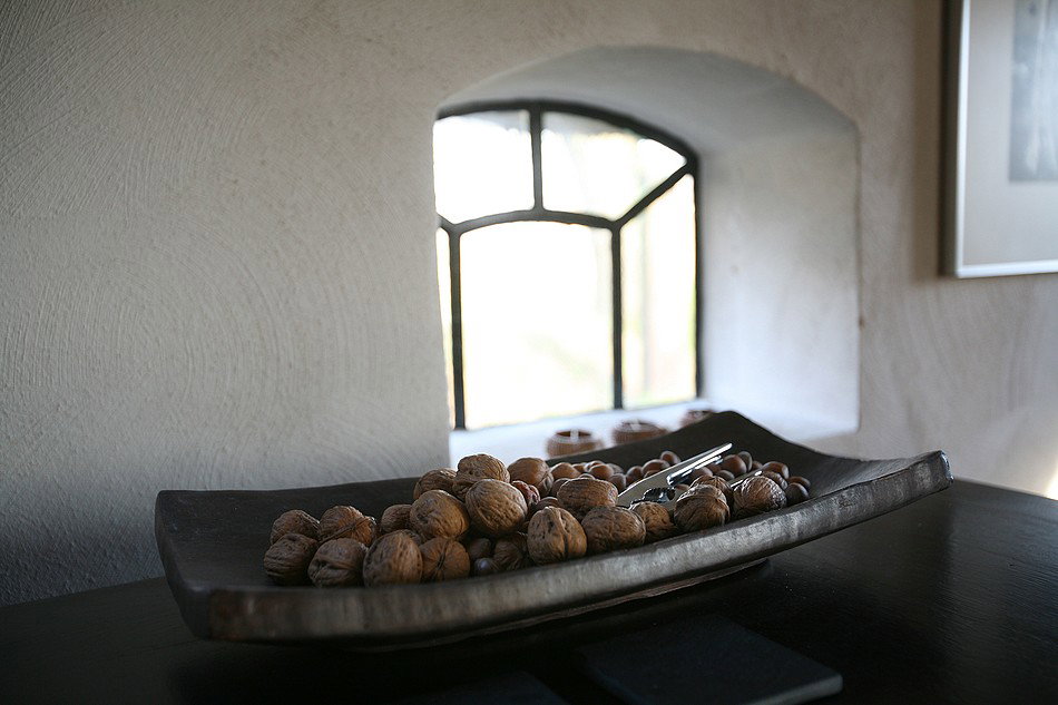 - image: 19