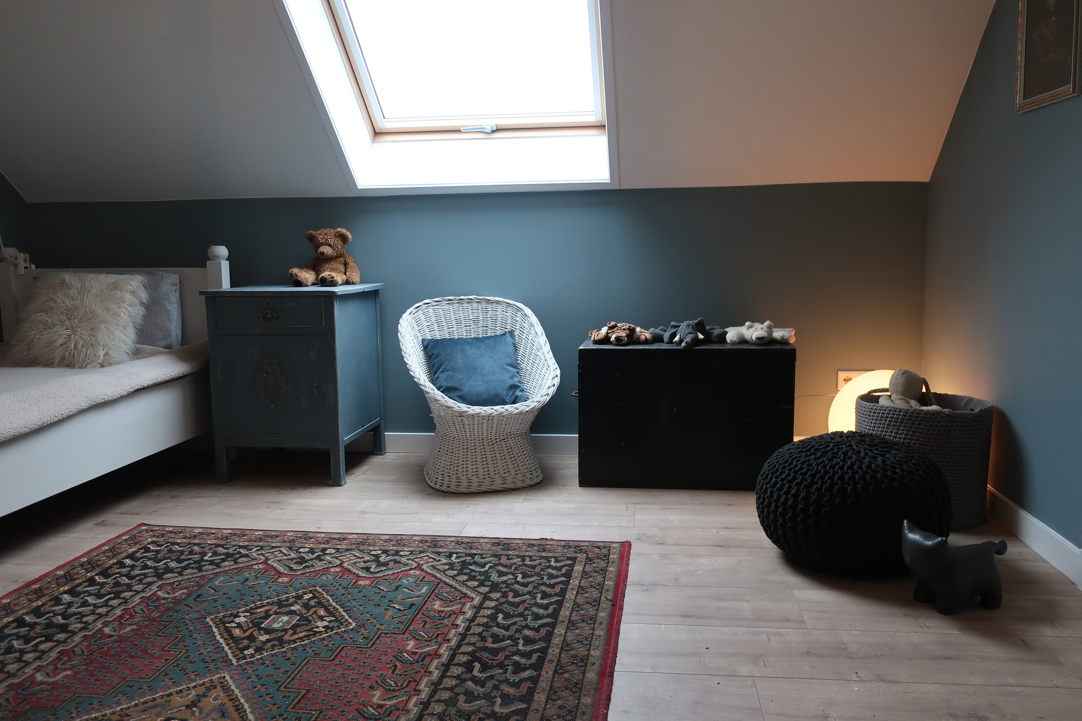 - image: 14