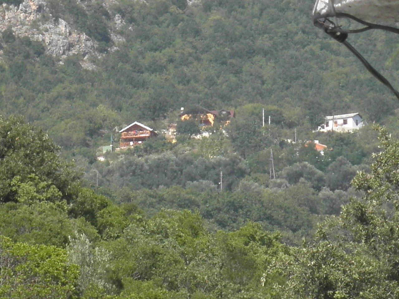 - image: 28