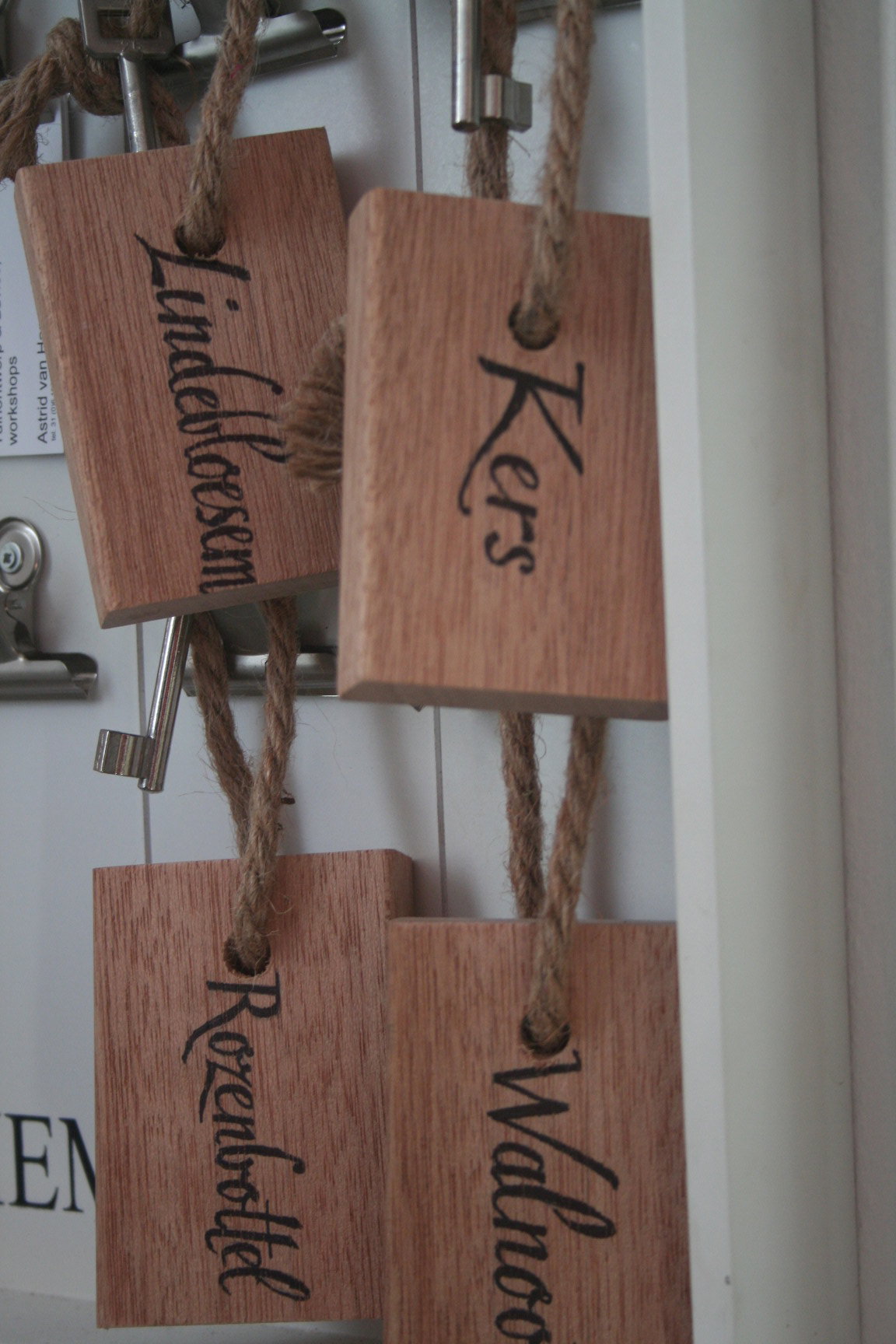 - image: 13